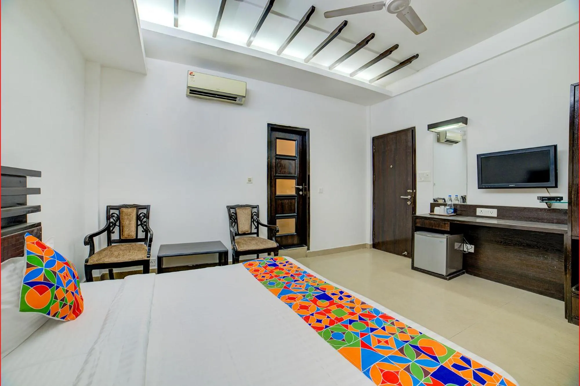 Bedroom, Bed in FabHotel Exotica Greenpark