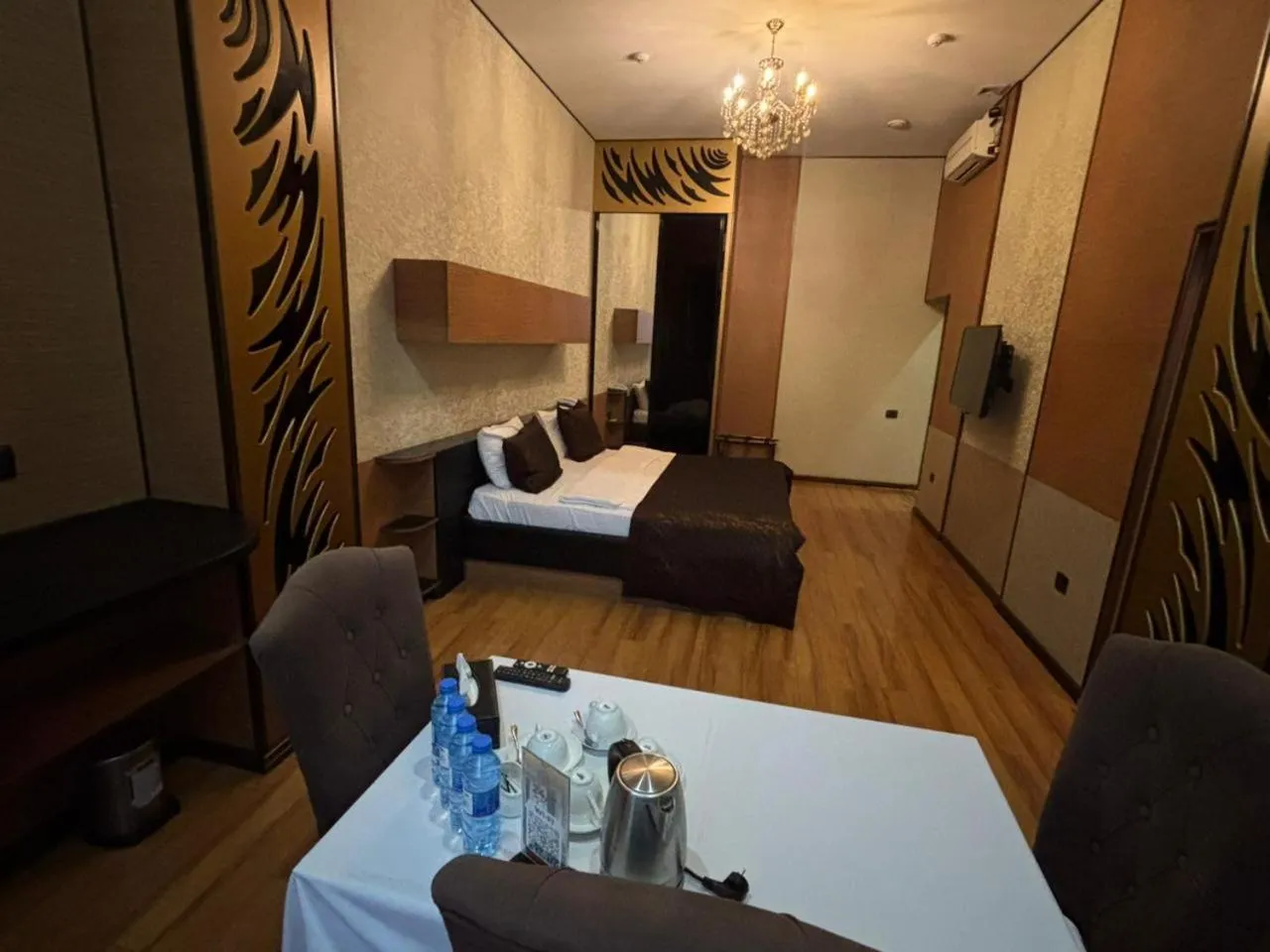 Property building, Bed in Bayil Breeze Hotel & Restaurant