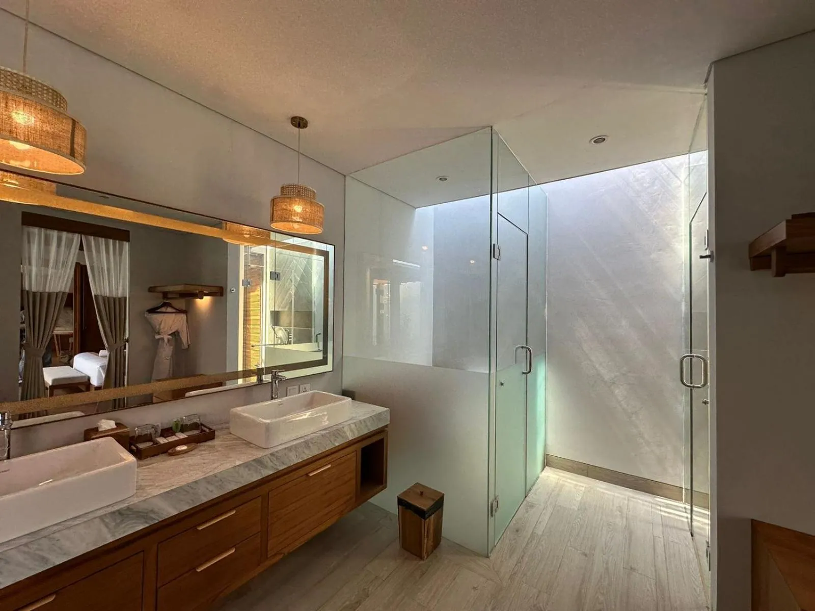 Public Bath in Sithala Villa Seminyak