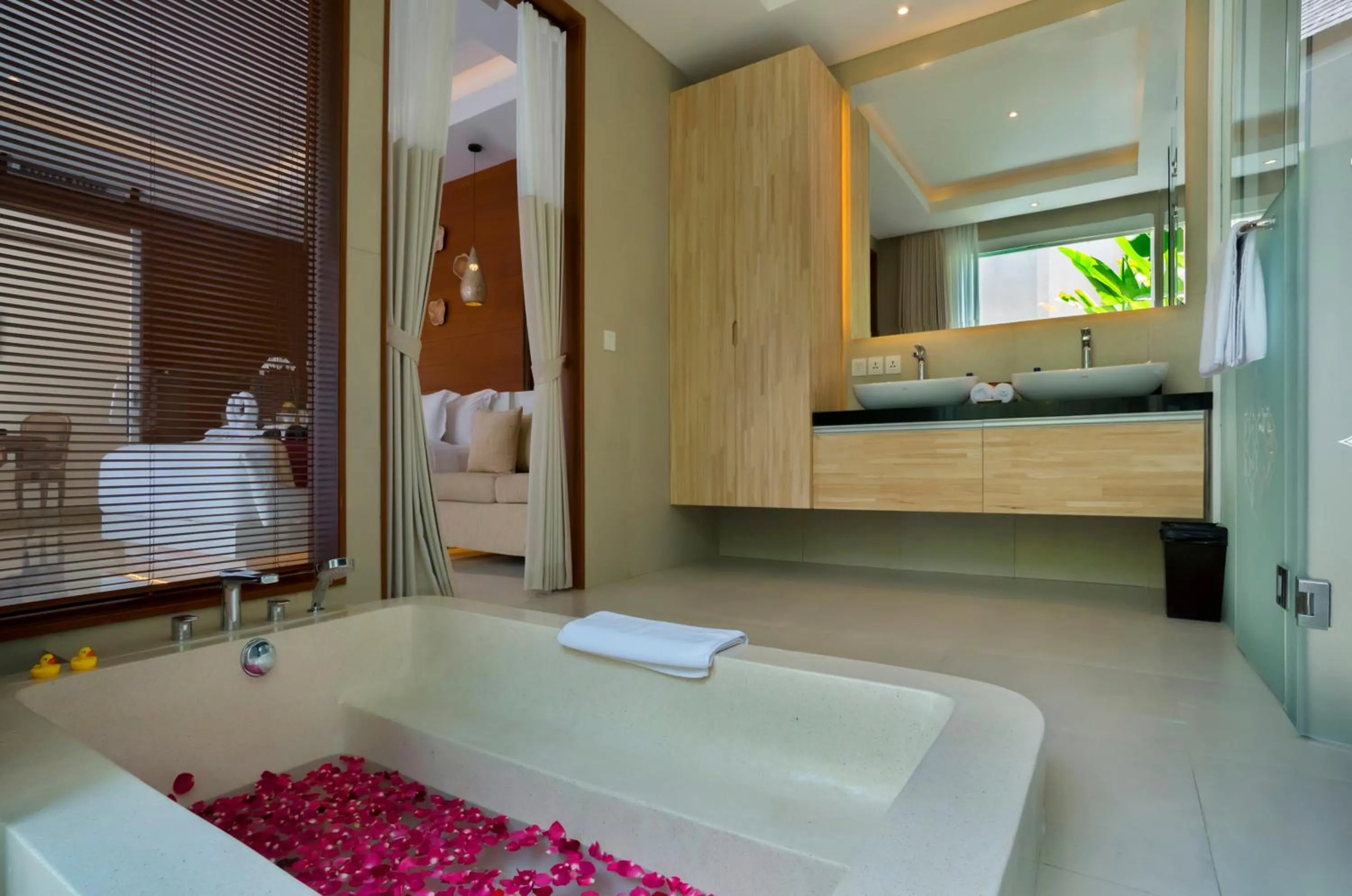 Bathroom, Bed in Sithala Villa Seminyak