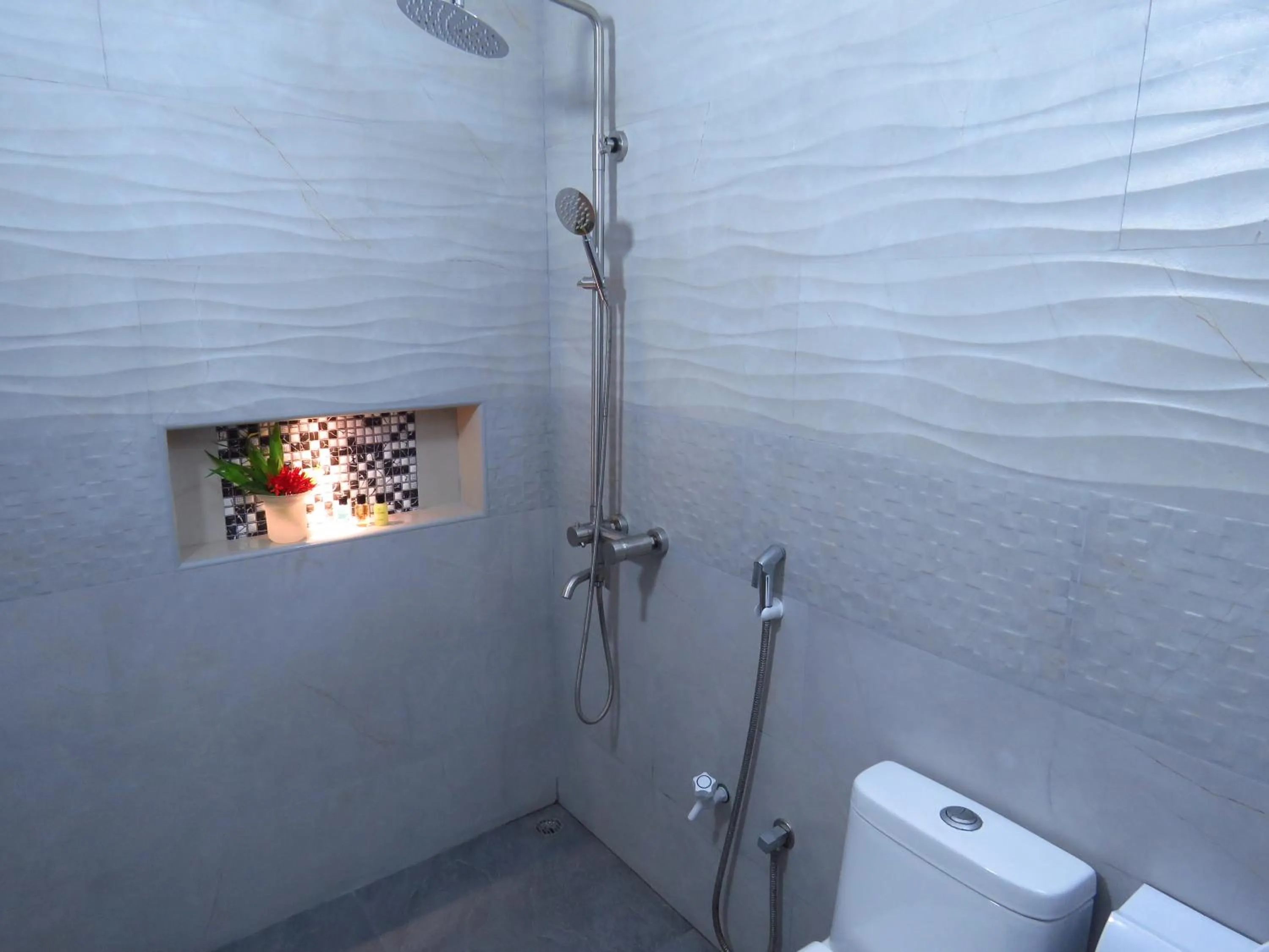 Bathroom in The Sunrise Huraa