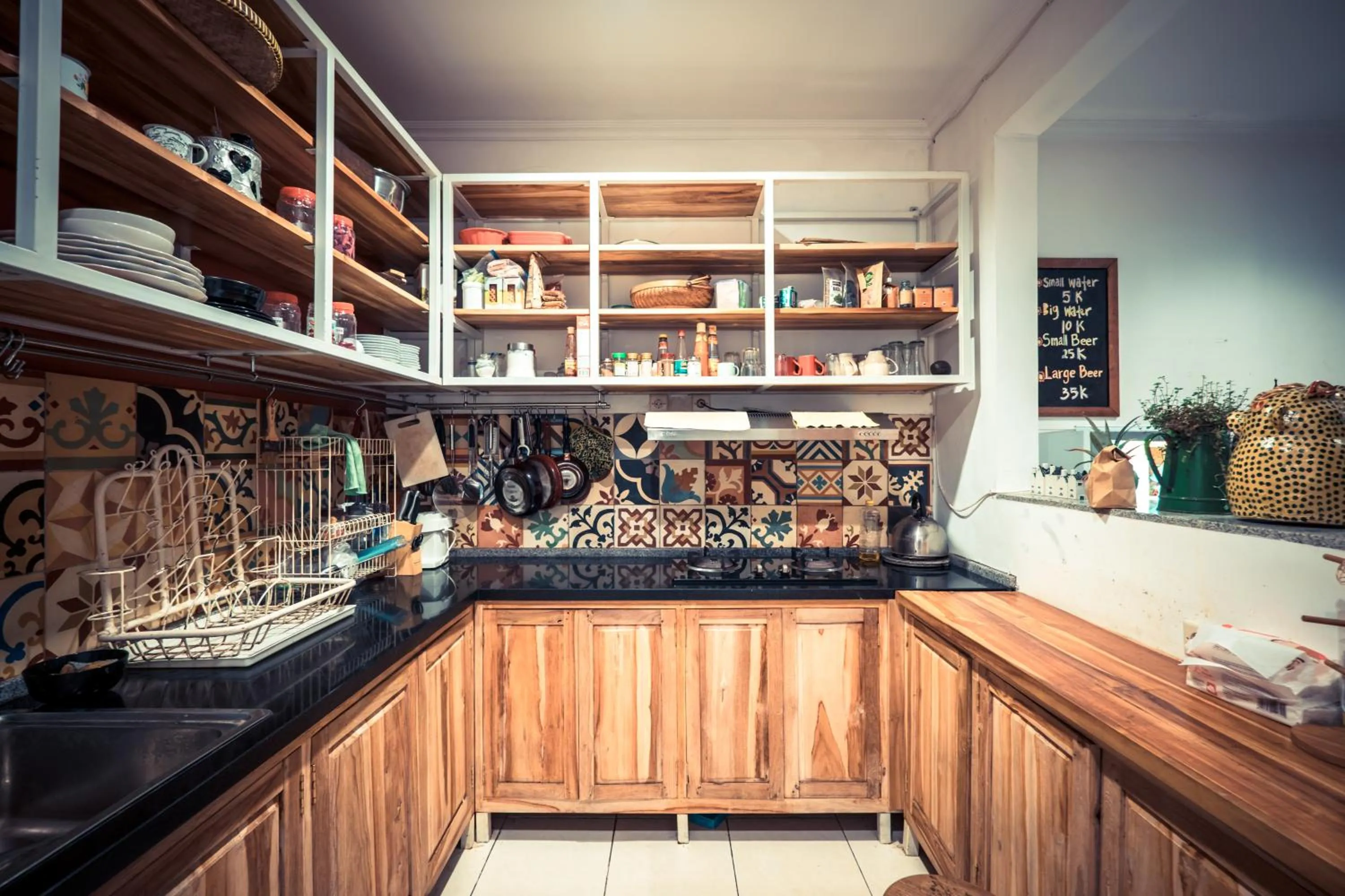 Kitchen or kitchenette in Happy Buddha Yogyakarta