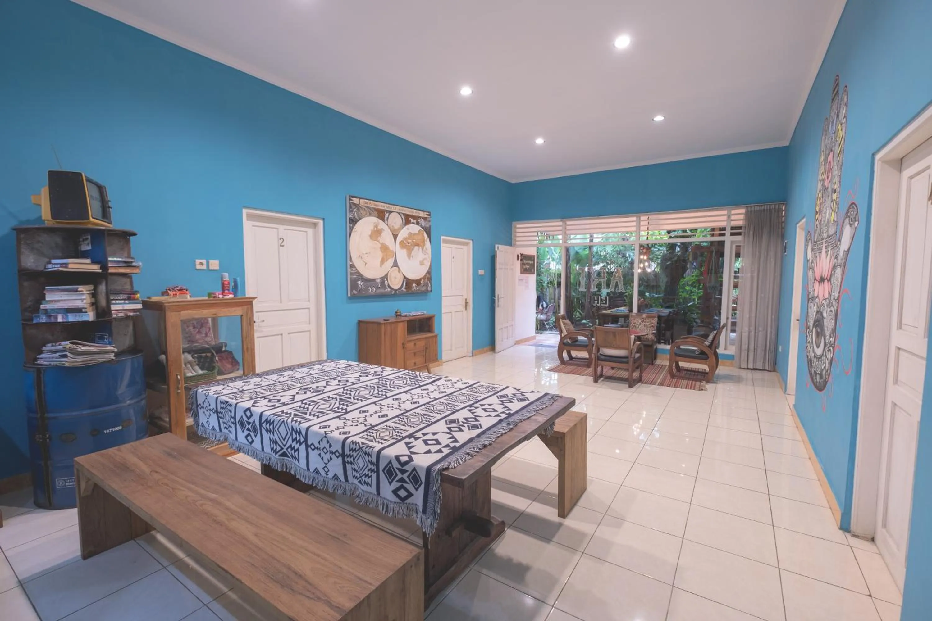 Area and facilities, Bed in Happy Buddha Yogyakarta