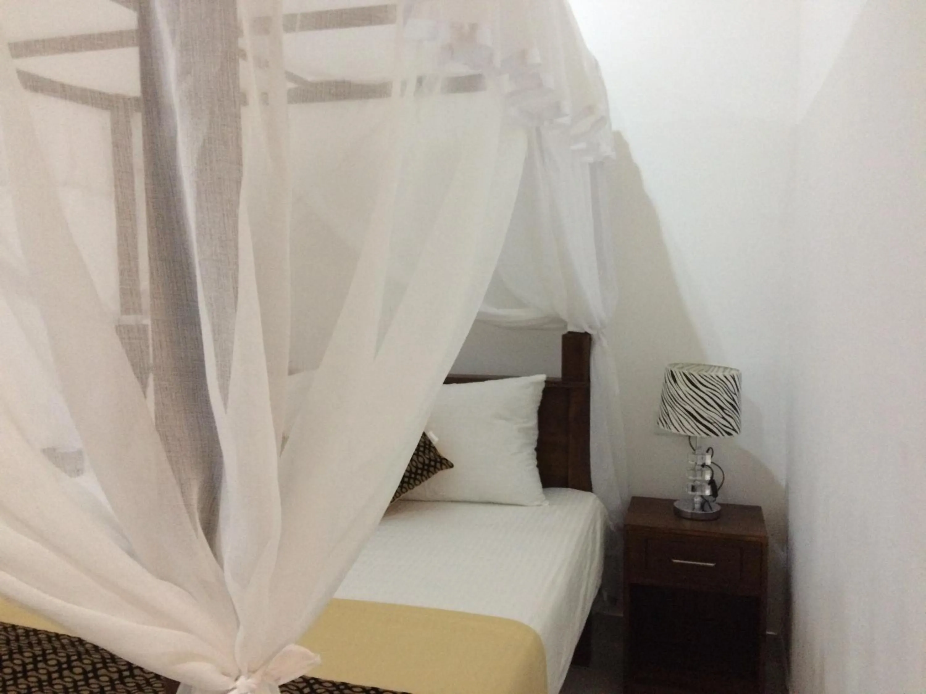 Bedroom, Bed in GG Lodge Mirissa