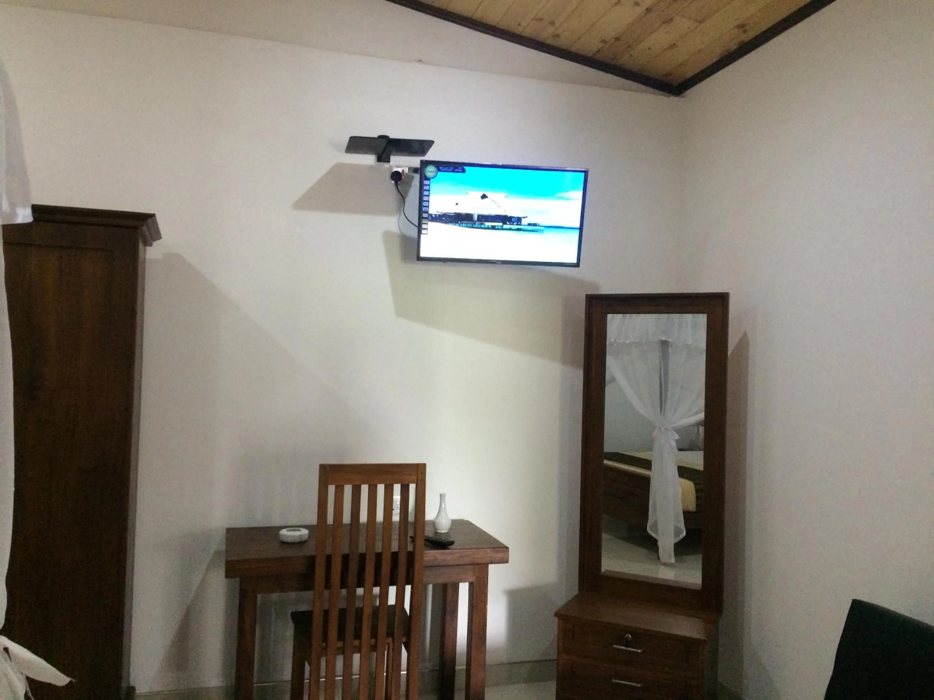 Seating area in GG Lodge Mirissa