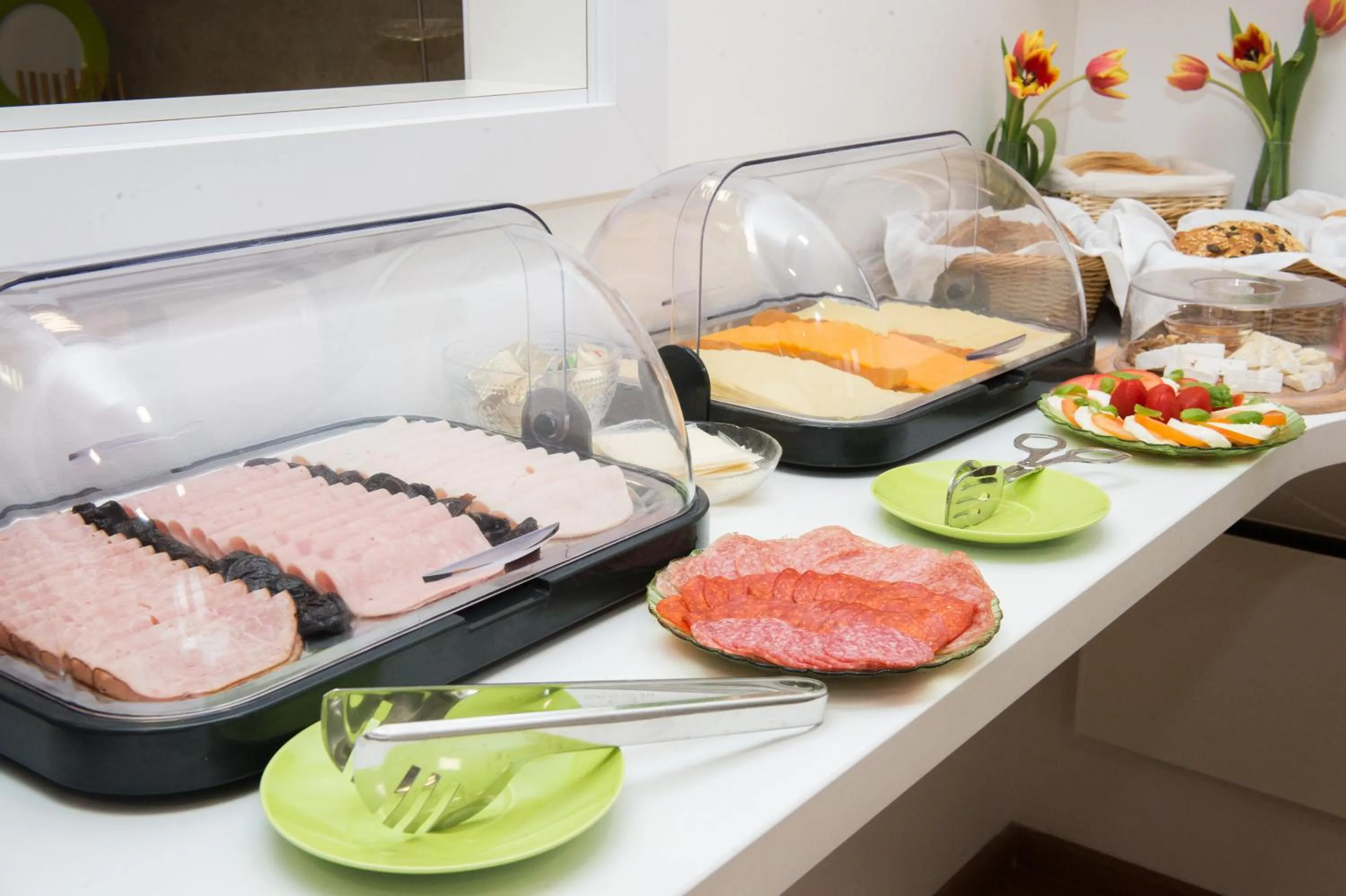 Restaurant/places to eat in B&B Vila Teslova