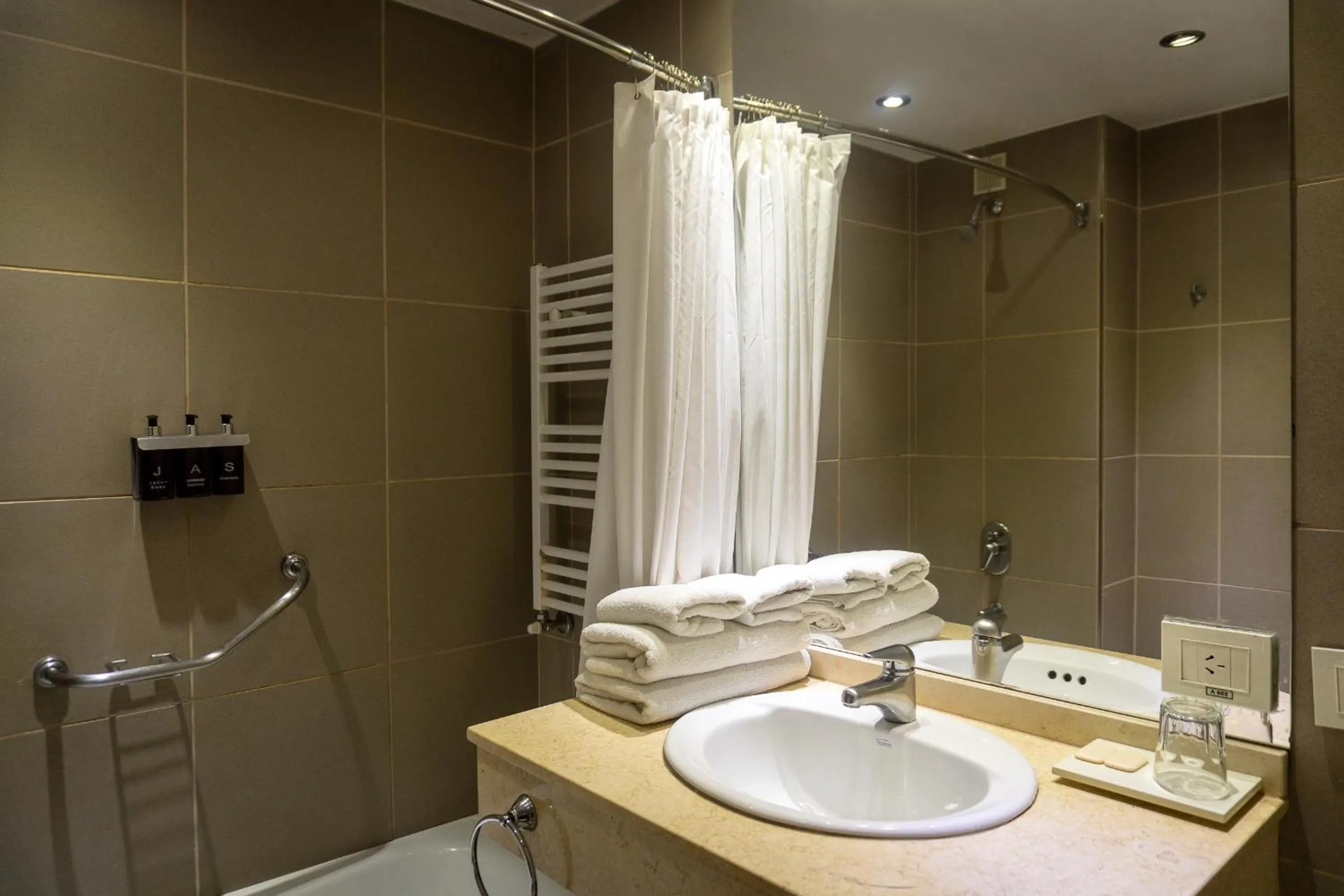 Bathroom in Monte Claro