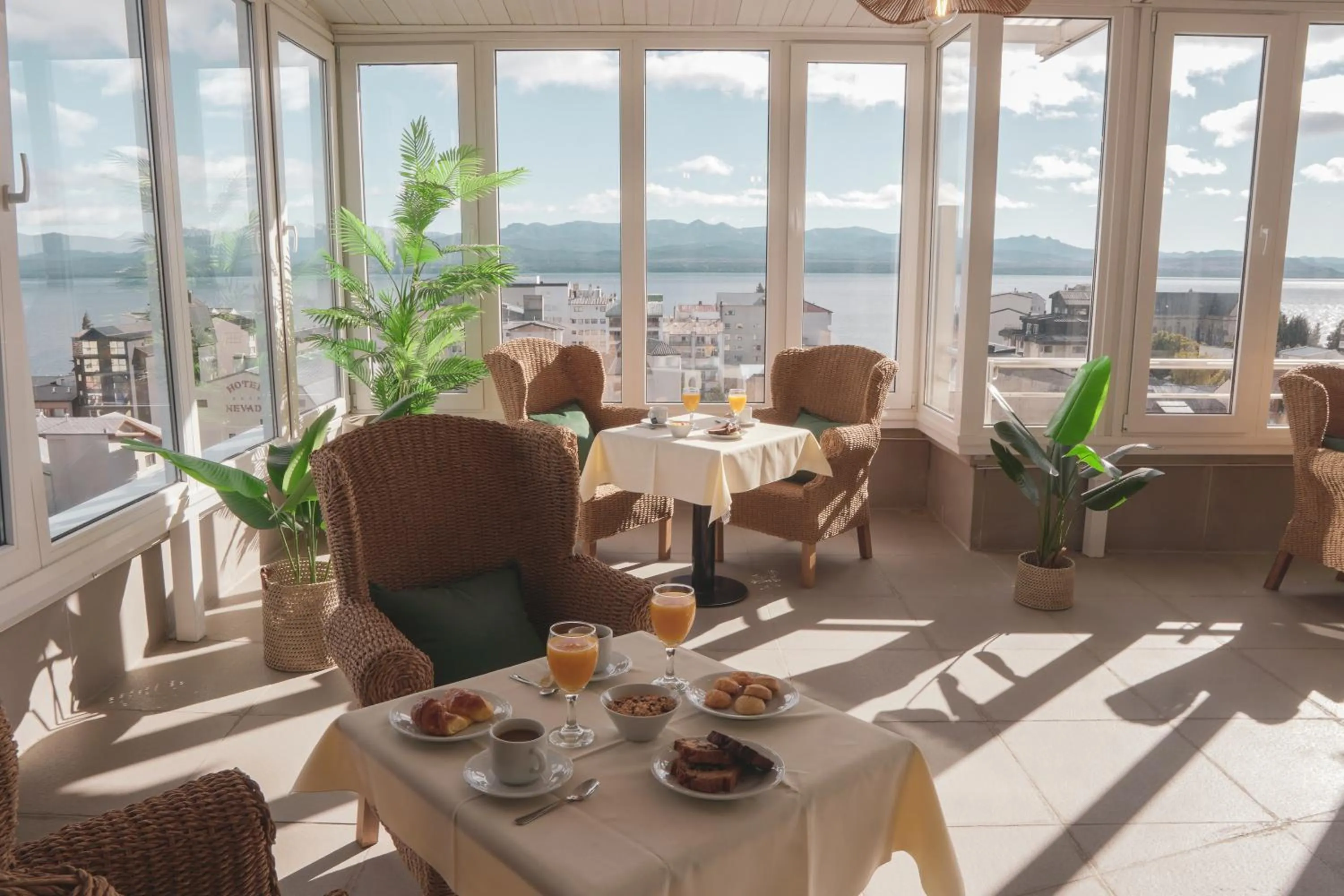 Lounge or bar in Monte Claro