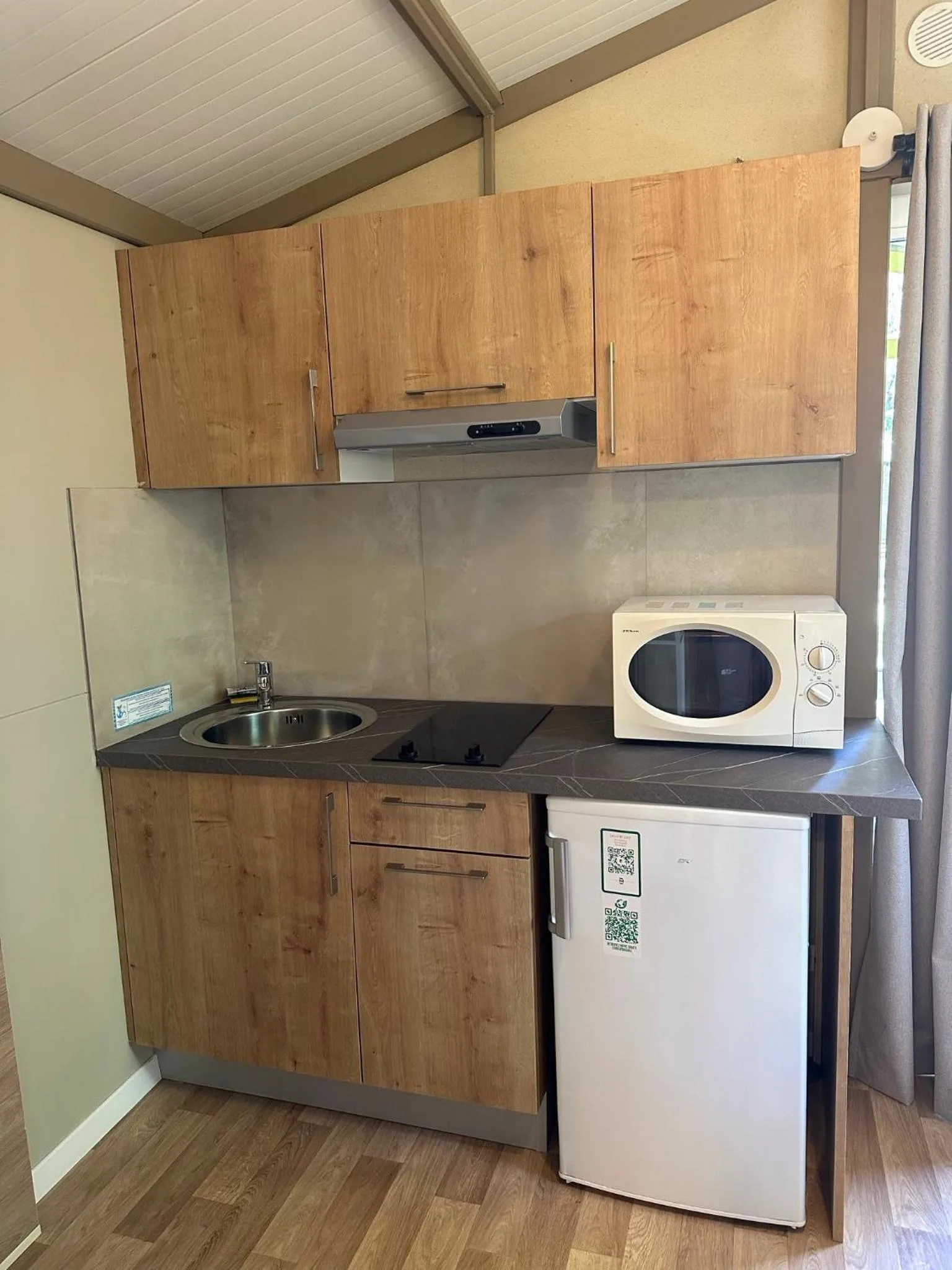 Kitchen or kitchenette in Camping Dolce Vita