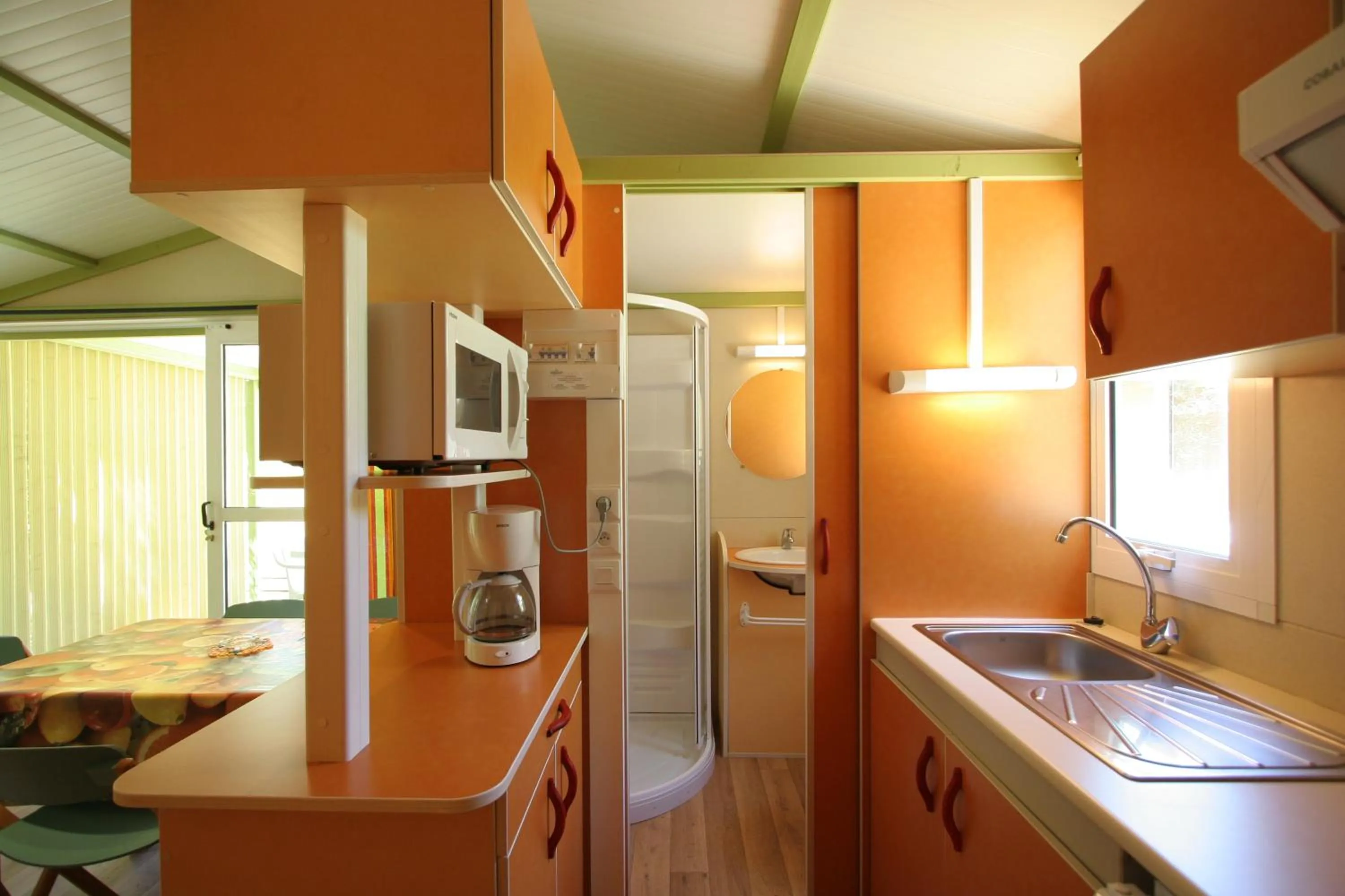 Kitchen or kitchenette in Camping Dolce Vita