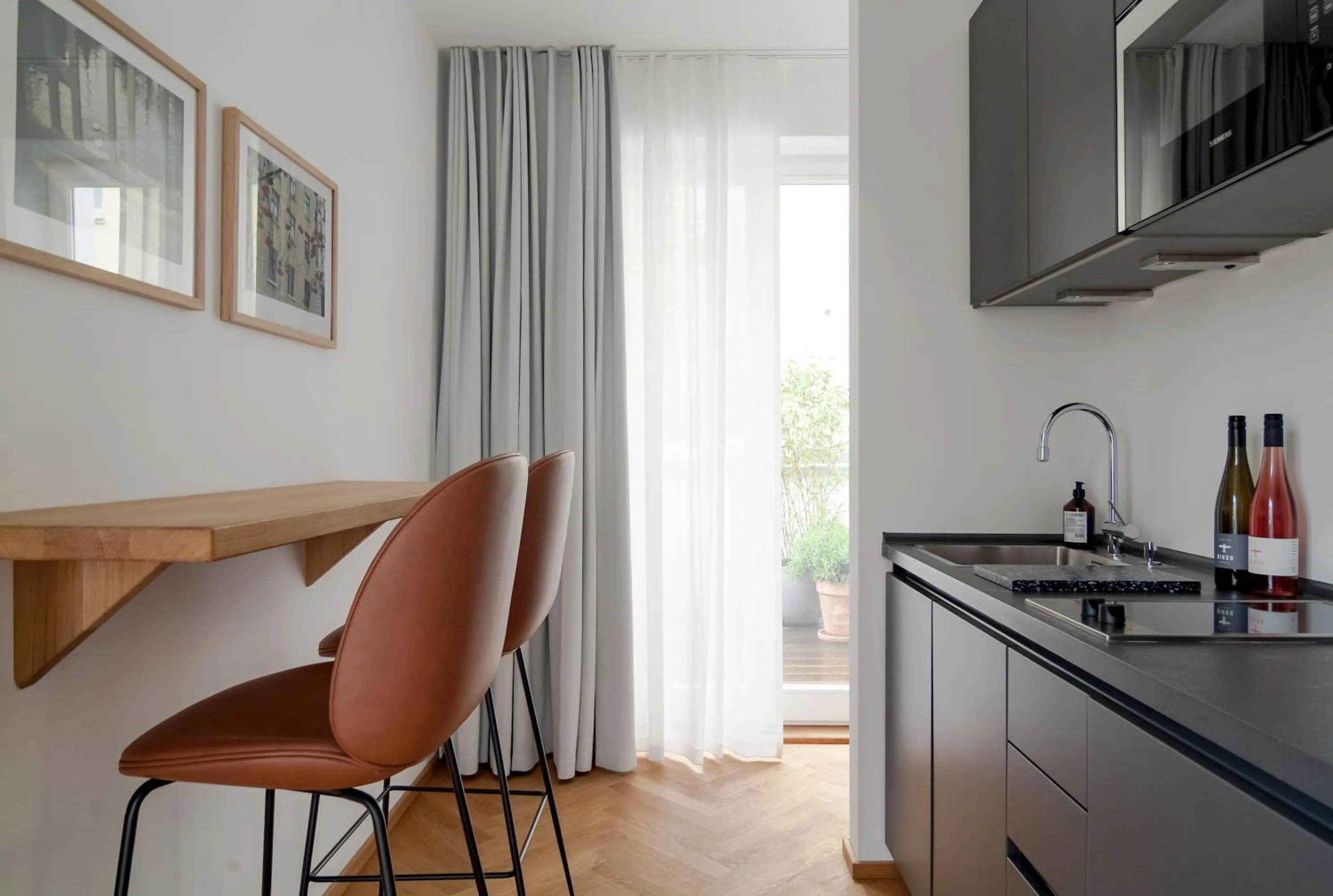 Balcony/Terrace in August The Boardinghouse