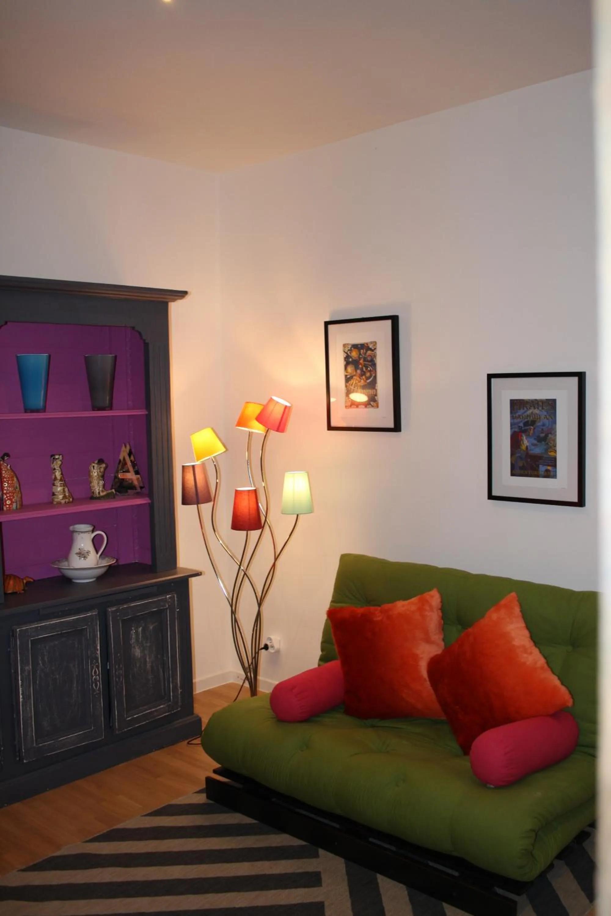 Decorative detail in Casa Ammirati Marseille