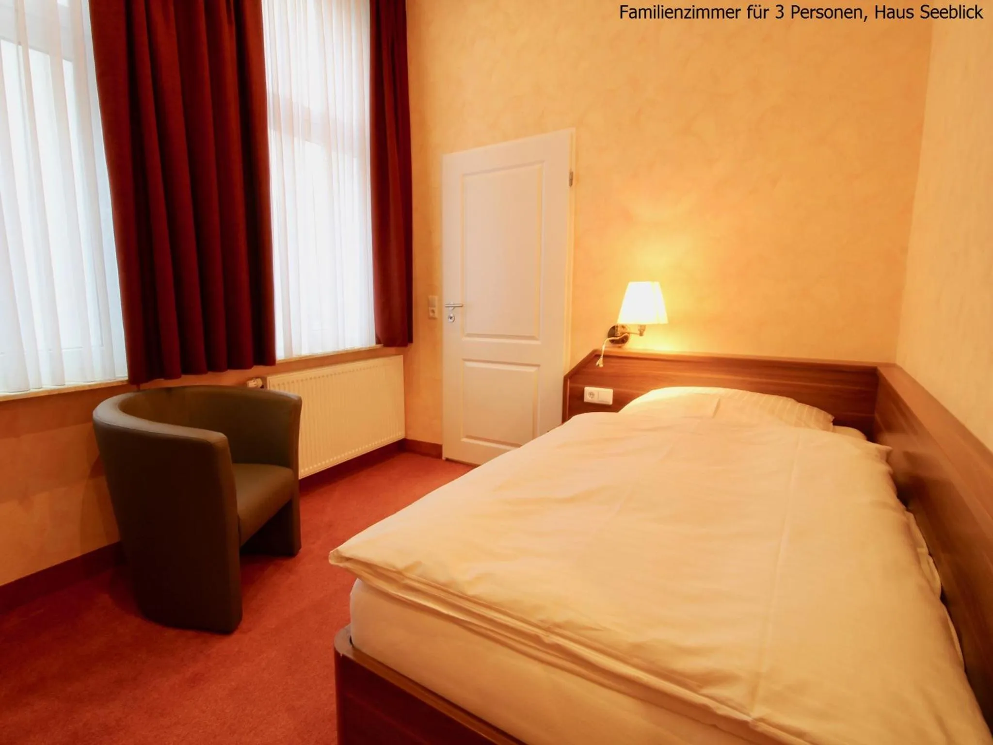 Photo of the whole room, Bed in Haus Seeblick