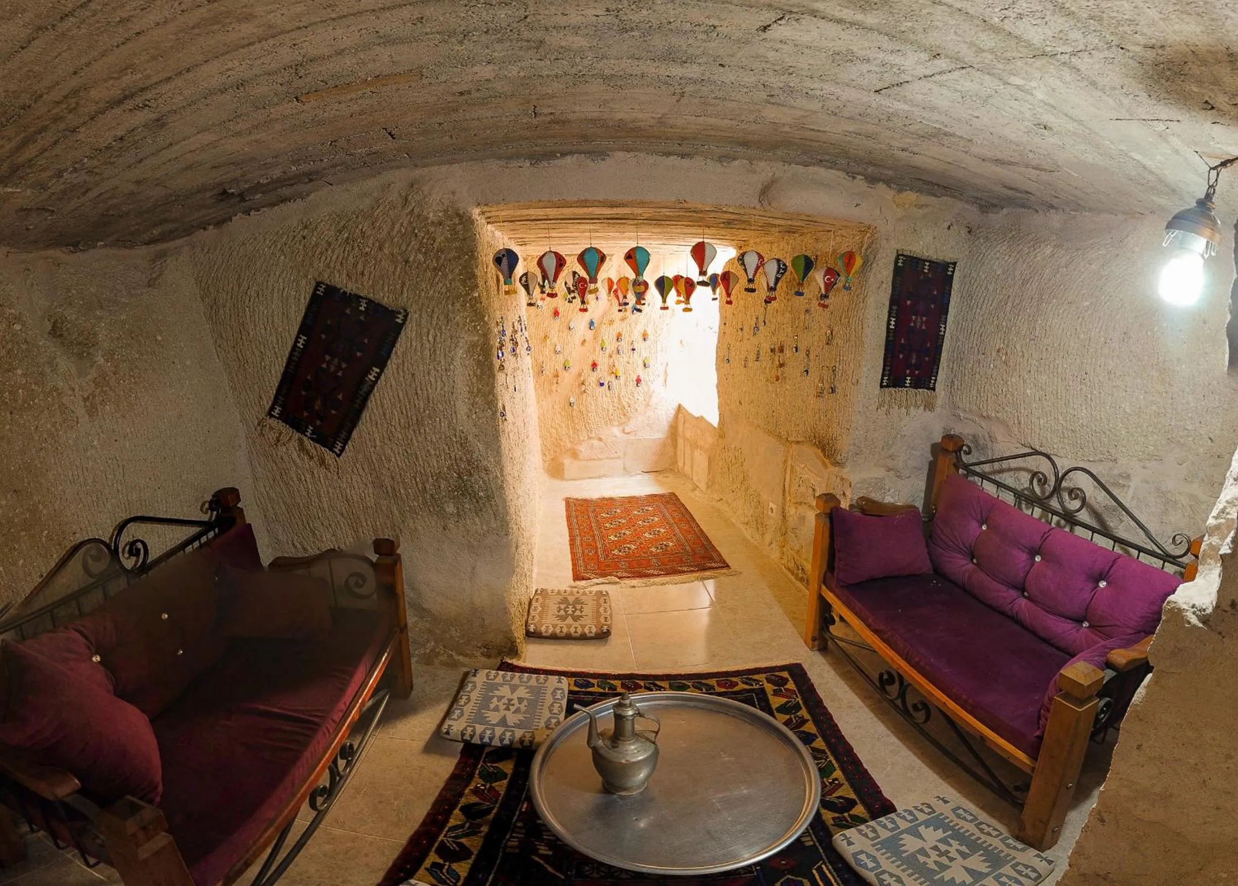 Living room in Angel Cave Suite