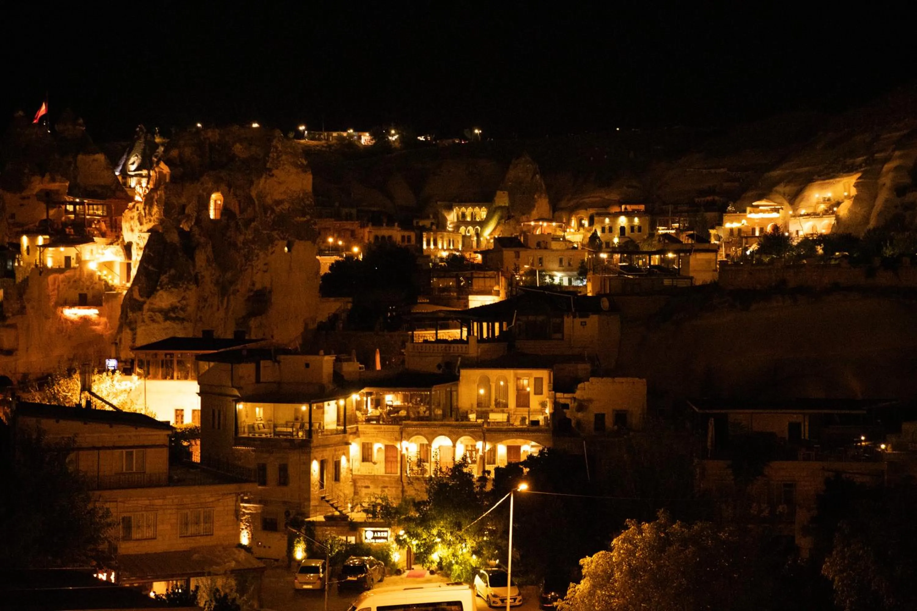 Night in Angel Cave Suite