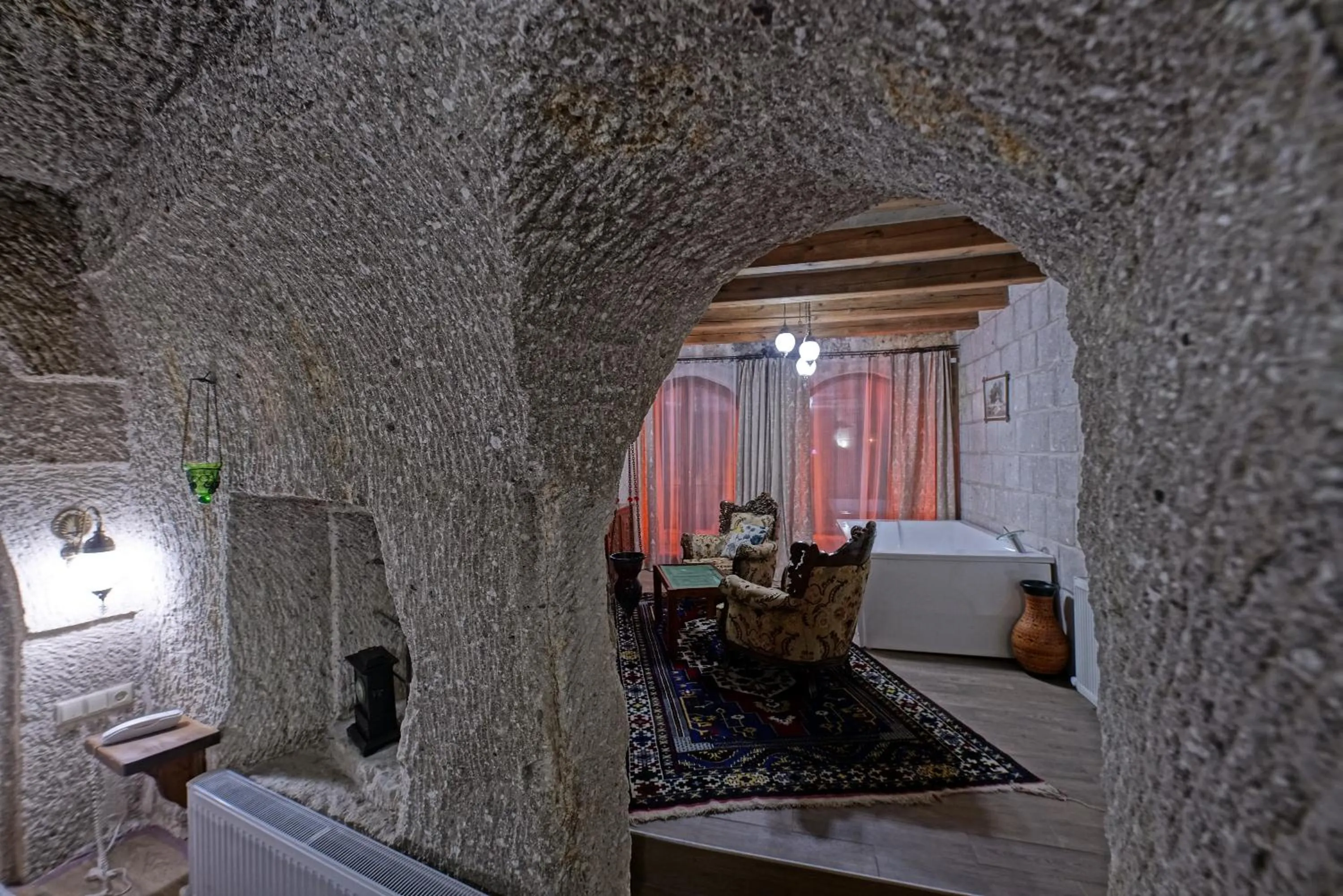 Living room in Angel Cave Suite
