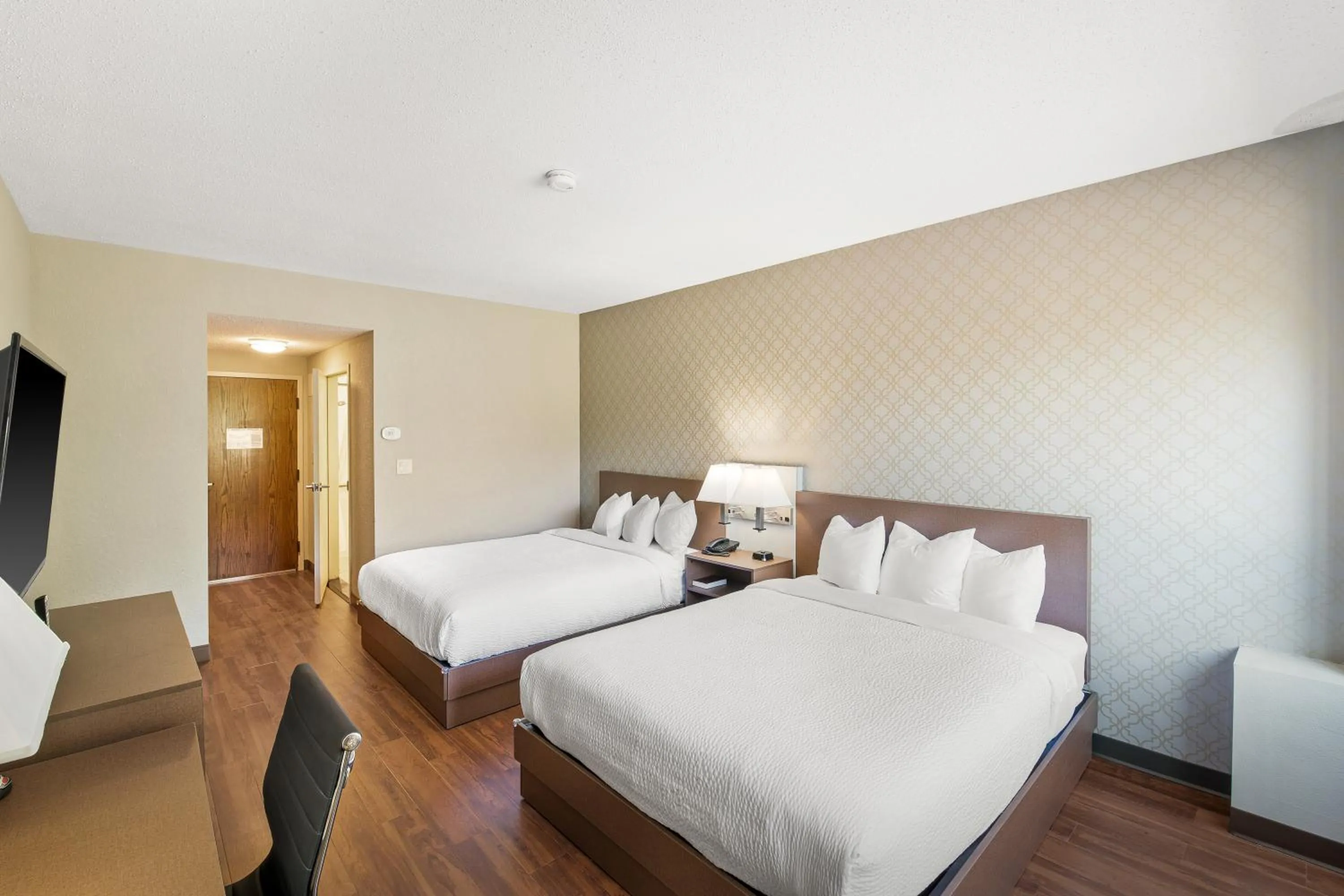 Bedroom, Bed in The English Inn of Charlottesville