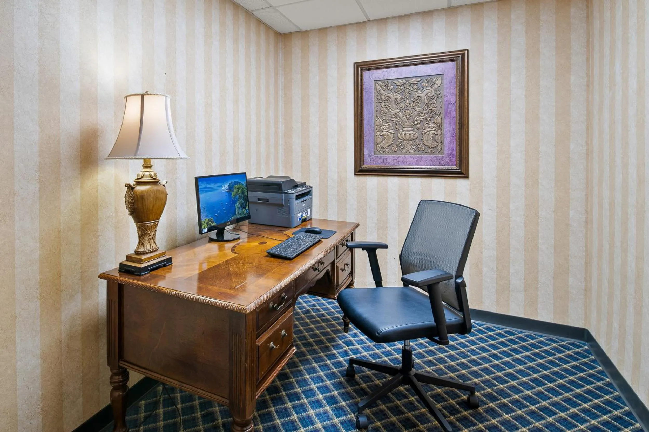 Business facilities in The English Inn of Charlottesville