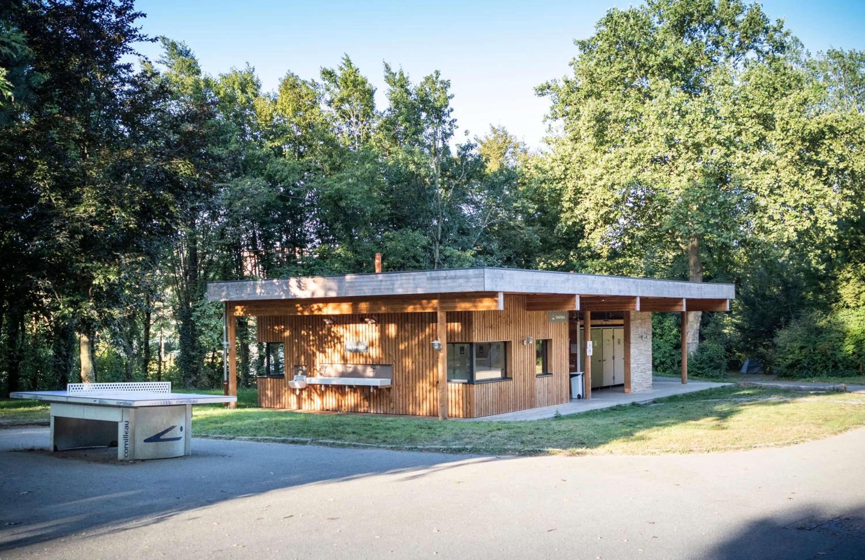 Shower in CityKamp Lyon