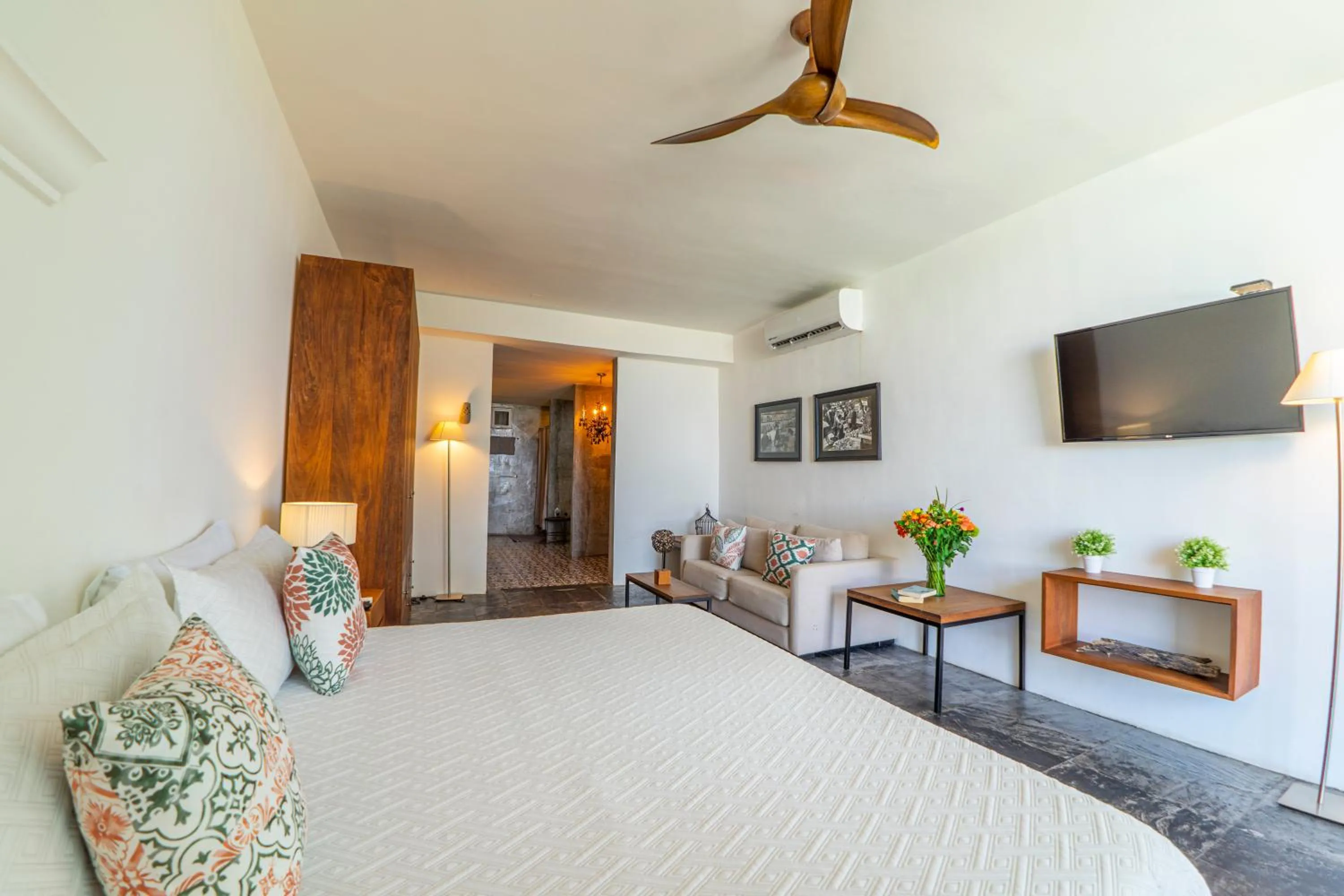 Bed in Suites at Sapphire Ocean Club