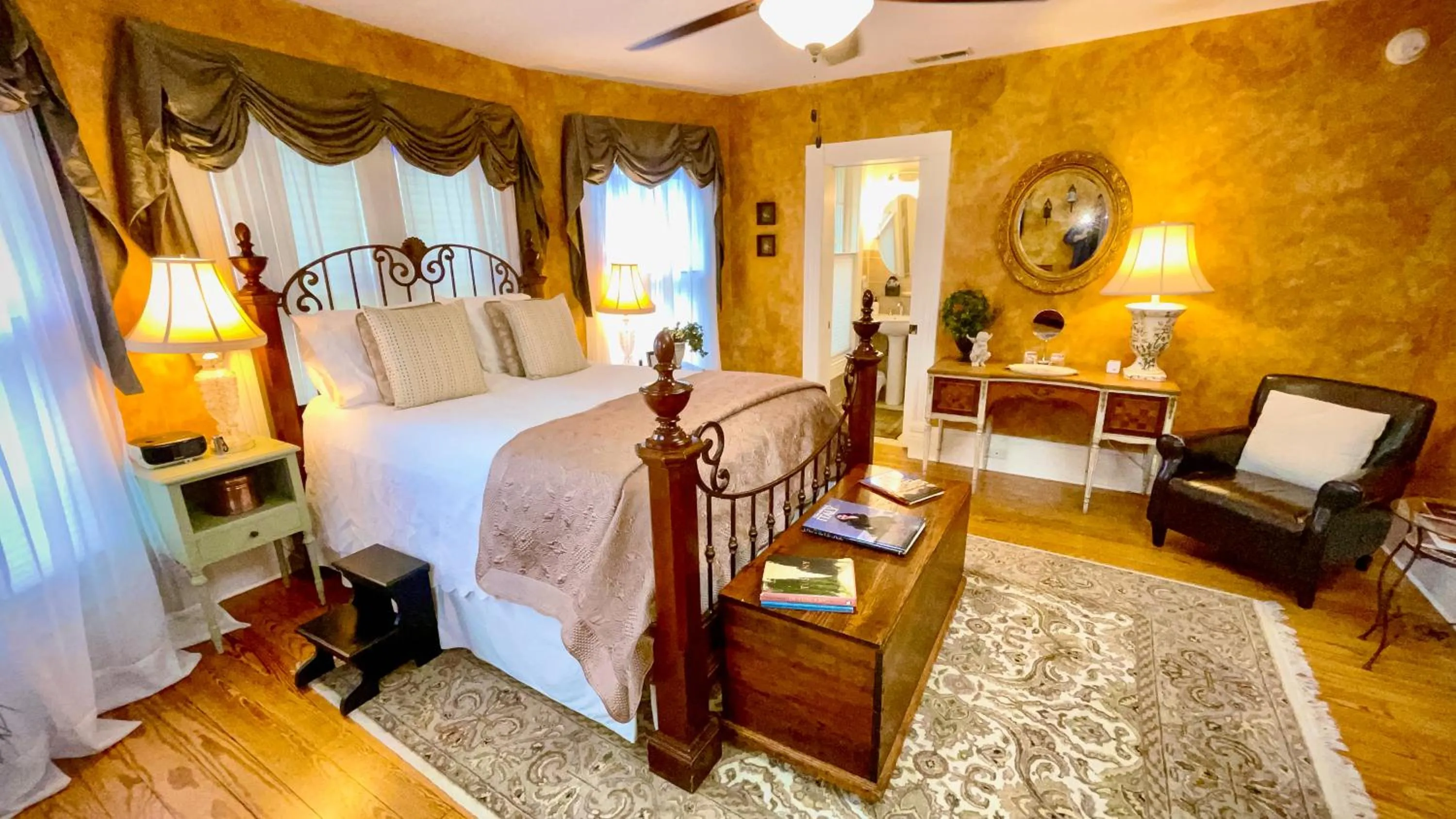 Bedroom, Bed in The Inn at Onancock