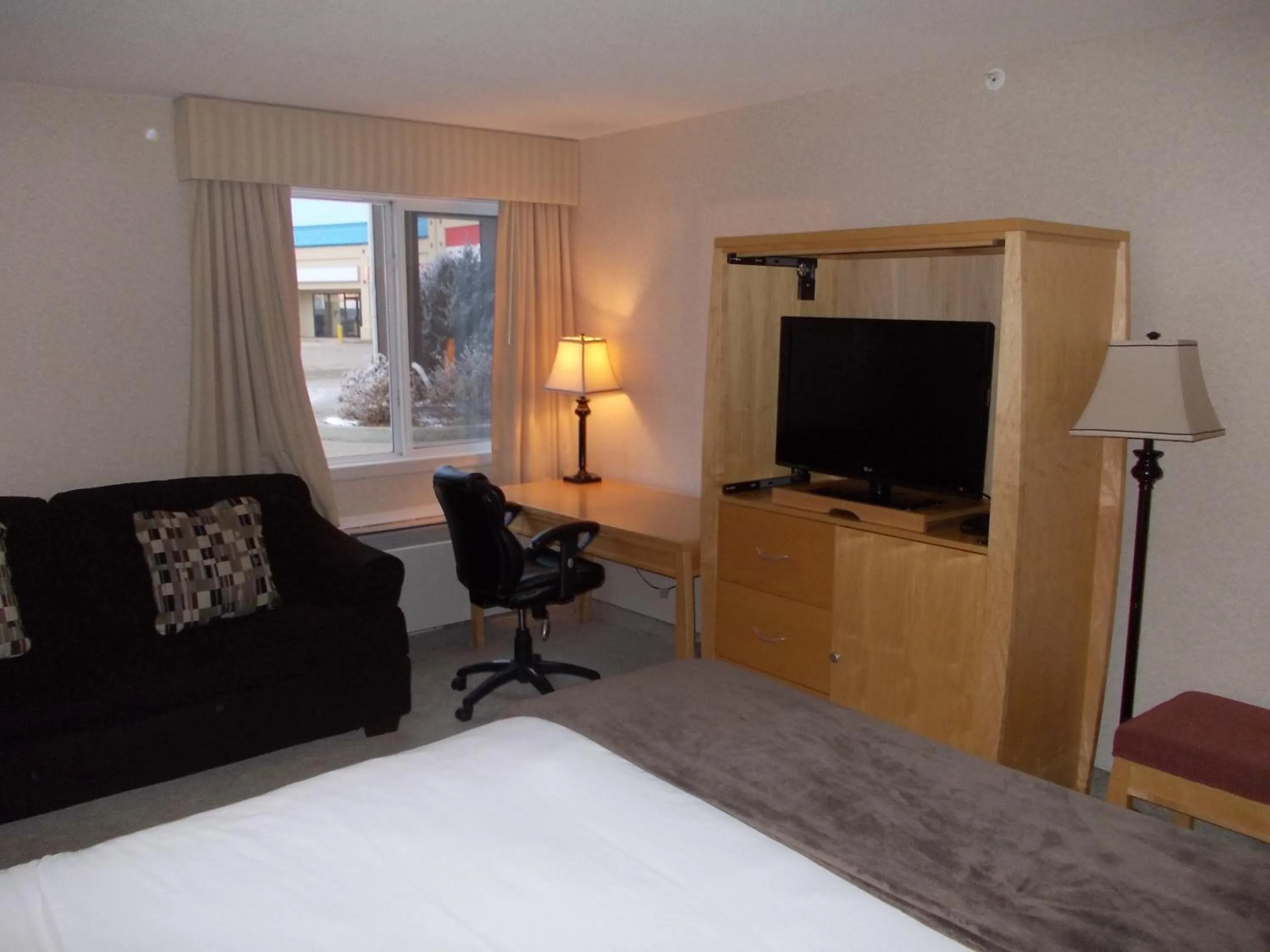 Bed in Rocky Inn Express