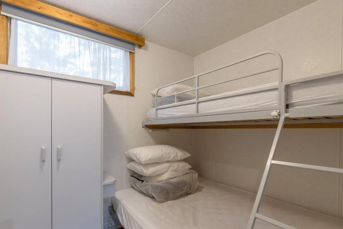 Bedroom, Bed in Daylesford Holiday Park