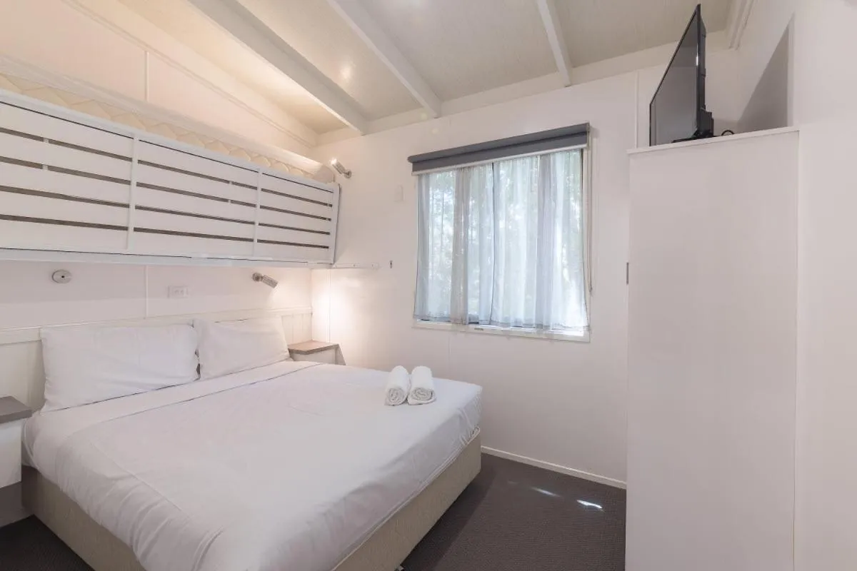 Bedroom, Bed in Daylesford Holiday Park