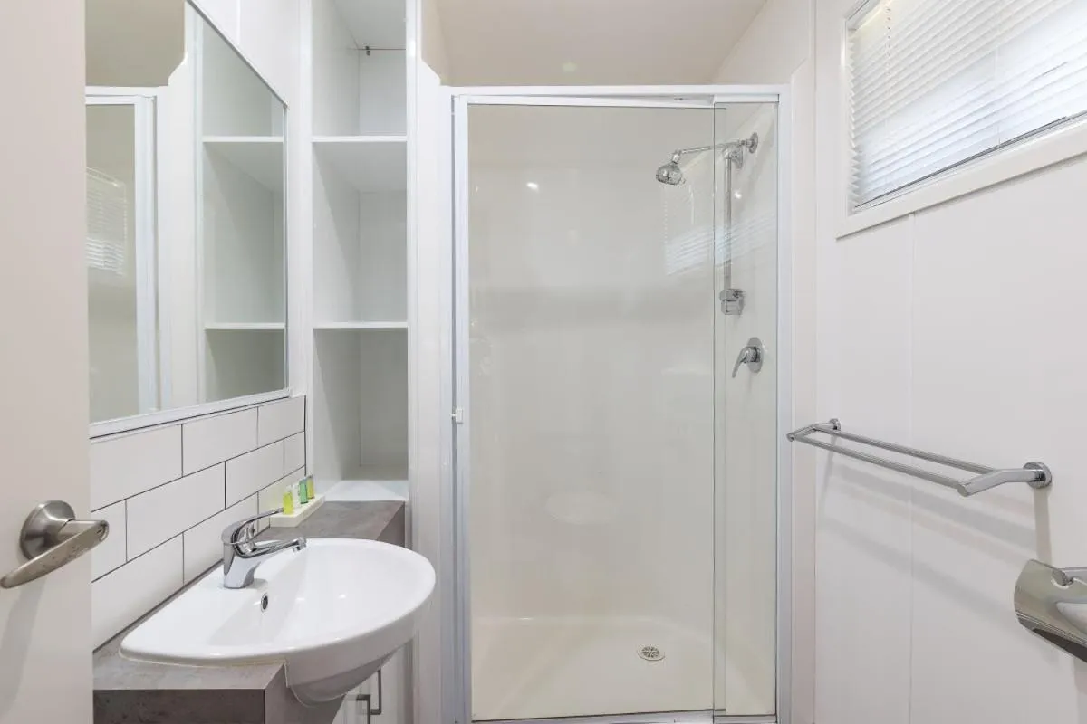 Bathroom in Daylesford Holiday Park