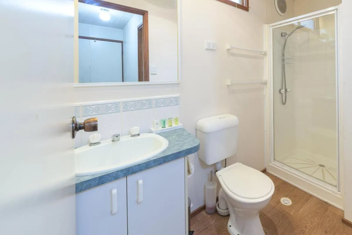 Bathroom in Daylesford Holiday Park