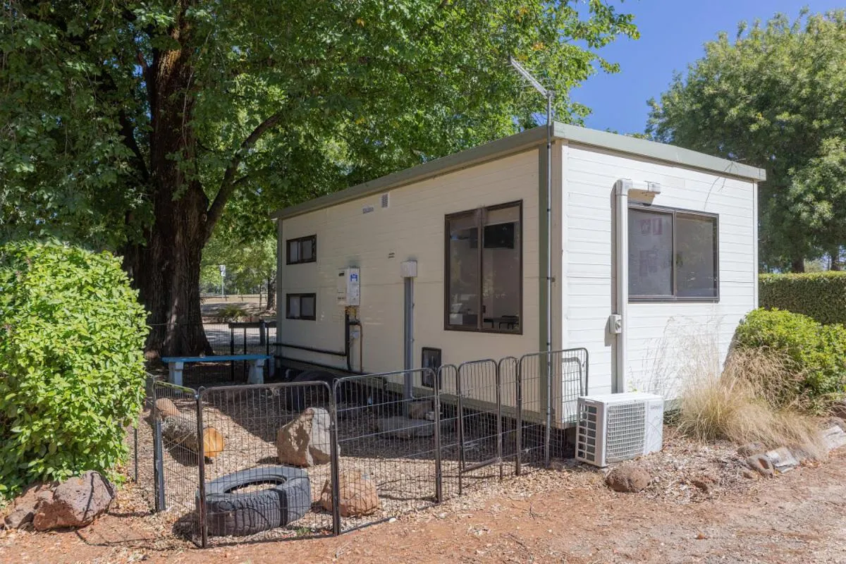 Property building in Daylesford Holiday Park