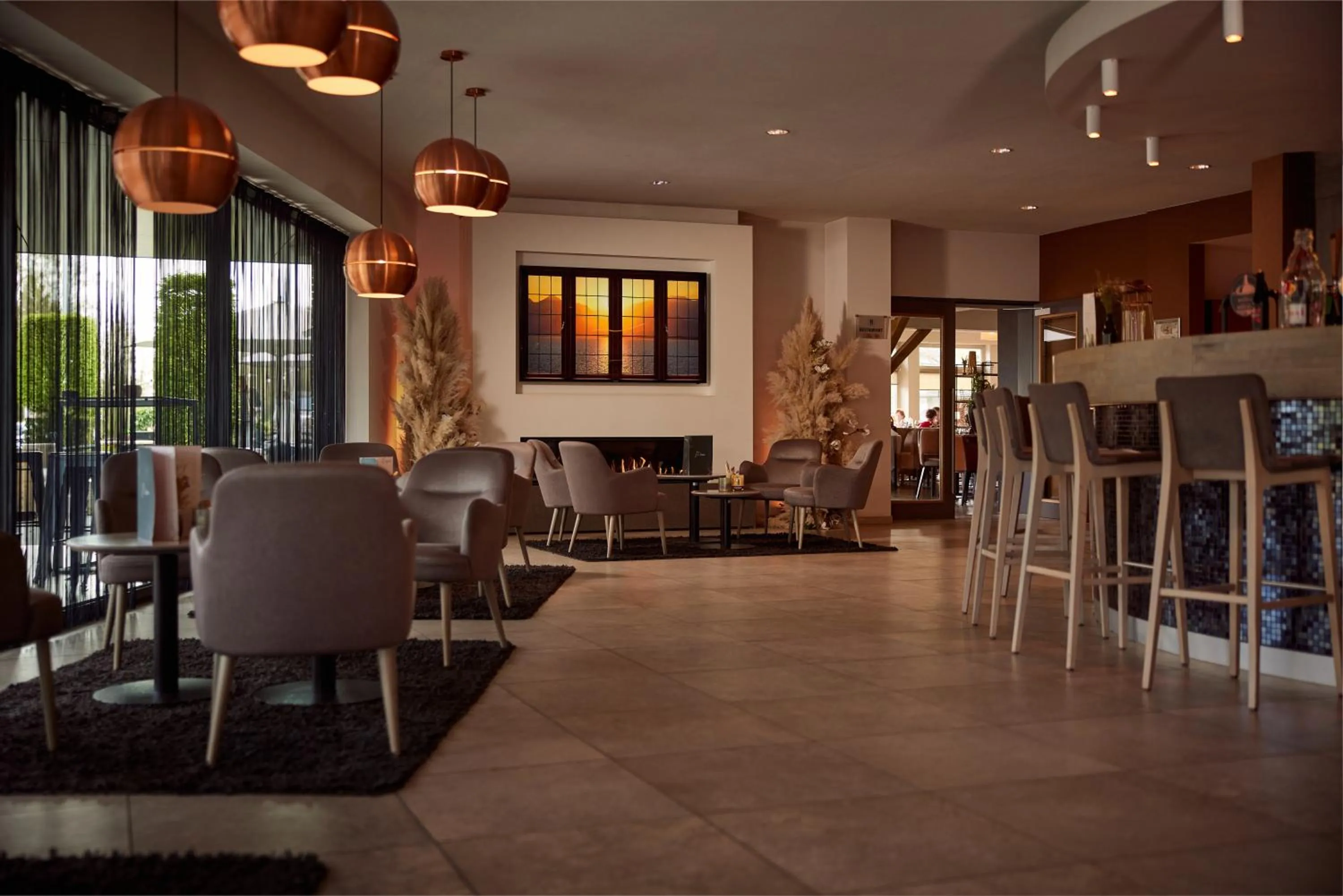 Restaurant/places to eat in Van der Valk Hotel Dennenhof