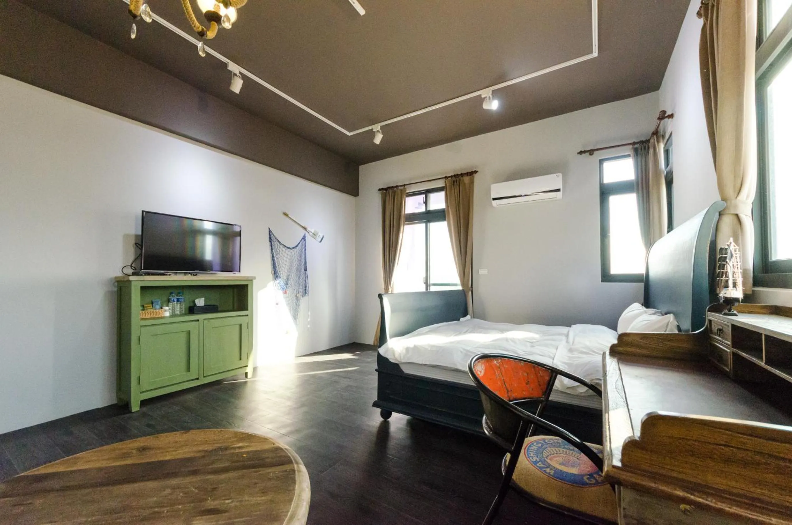 Bed in Sea breeze Inn