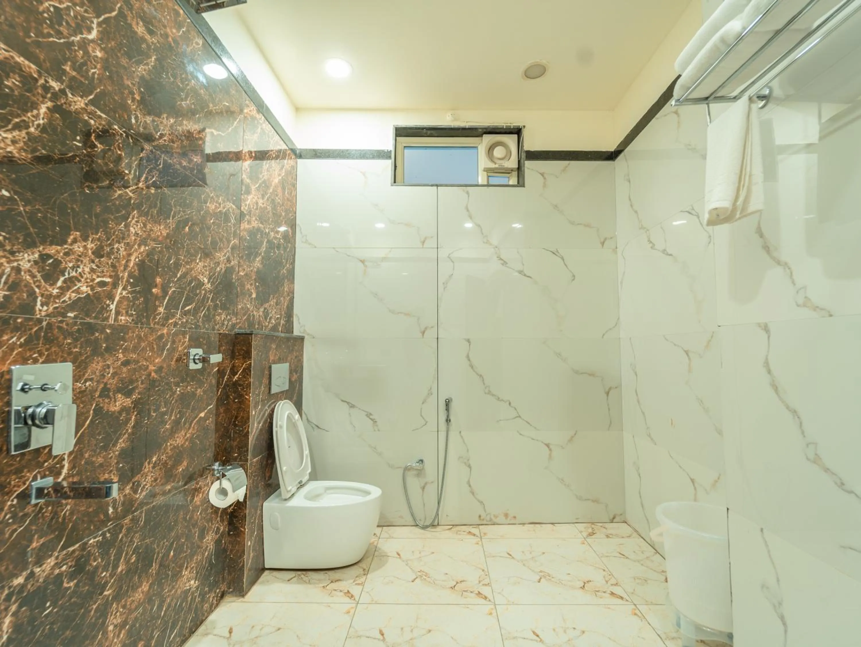 Bathroom in Hotel Royal Palace