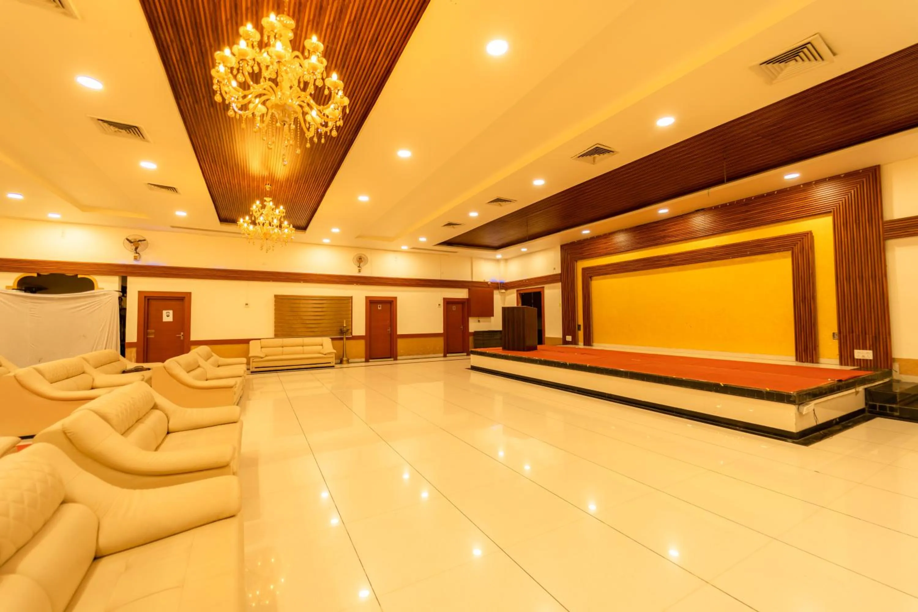 Banquet/Function facilities in Hotel Royal Palace