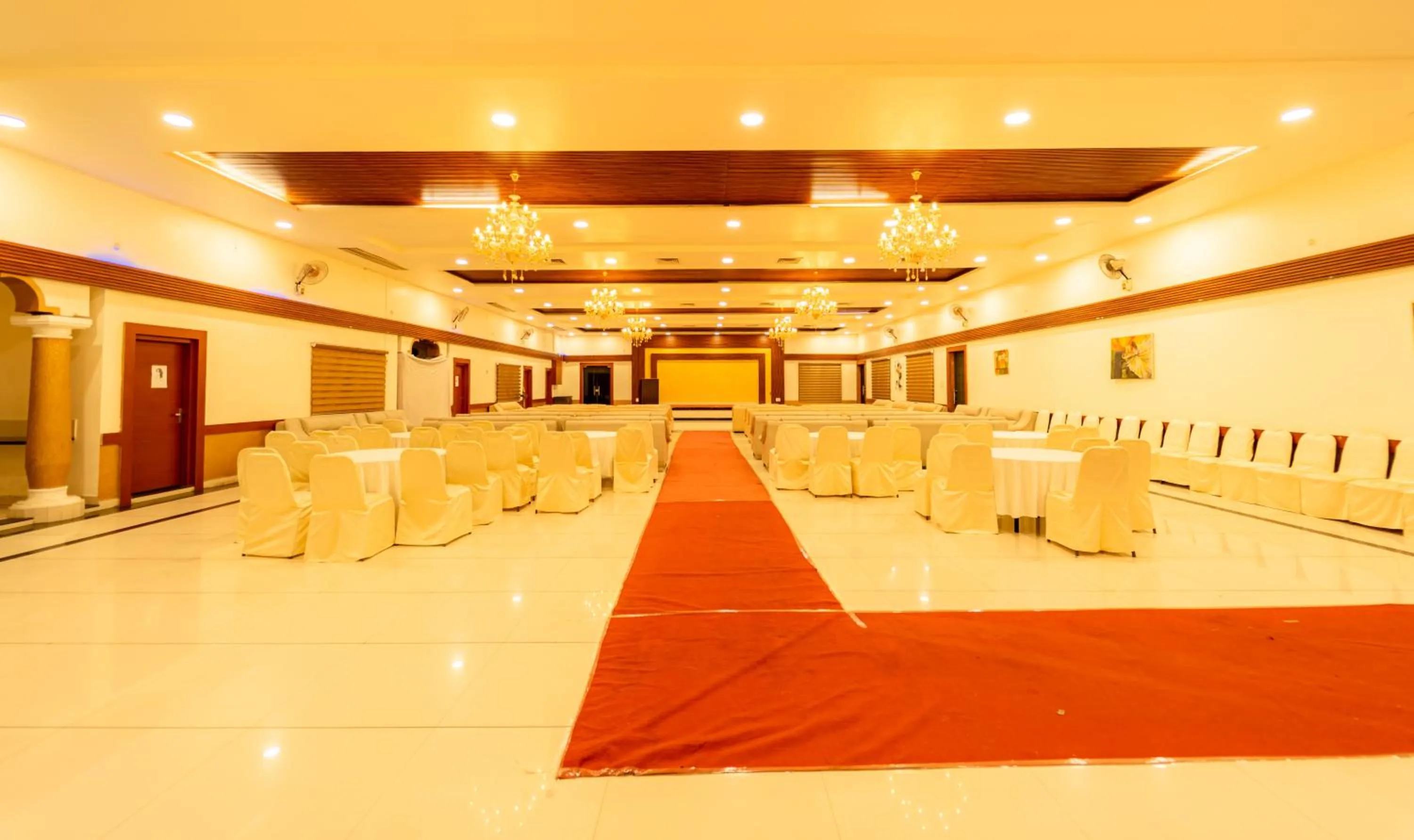 Banquet/Function facilities in Hotel Royal Palace