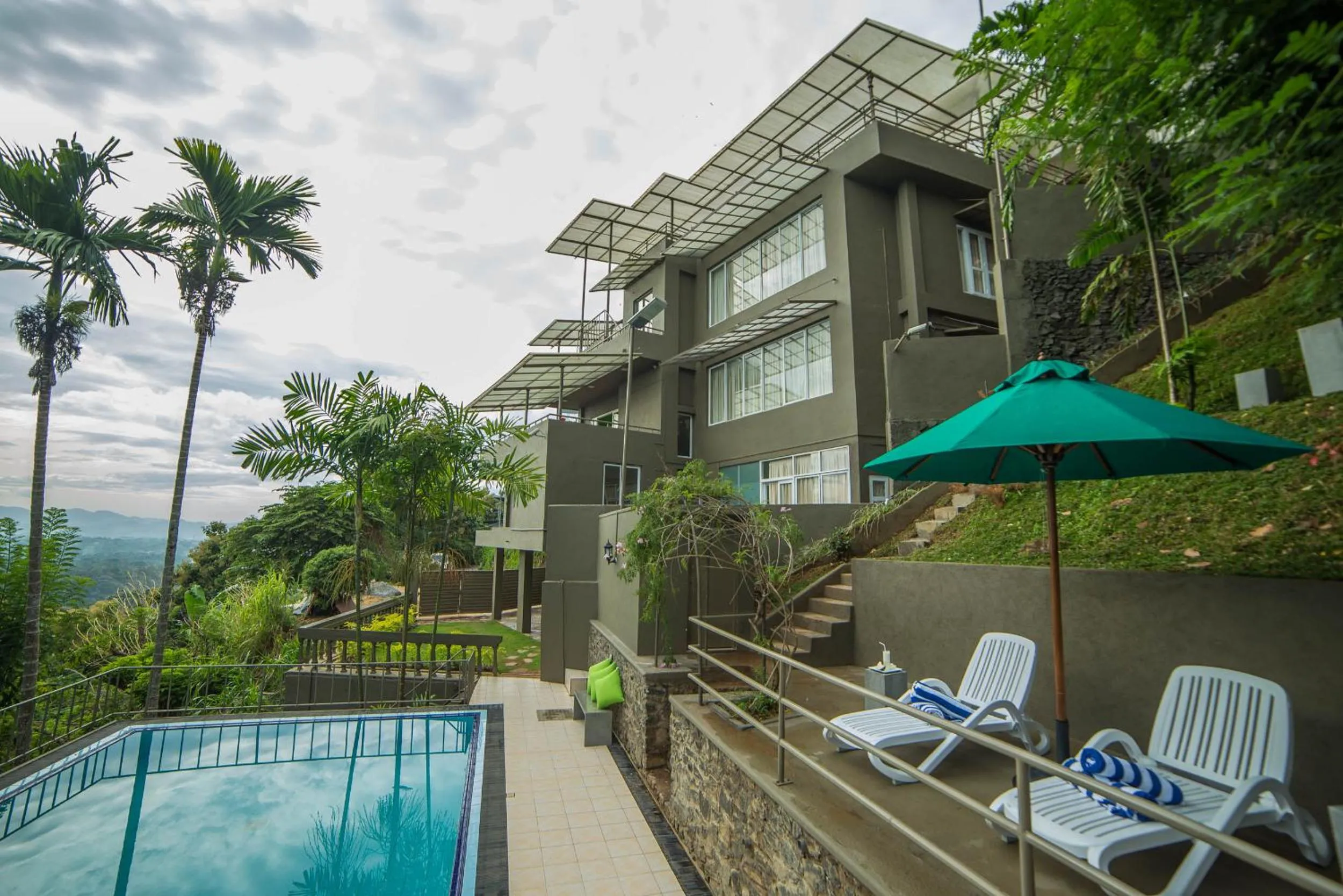 Garden in Range Kandy