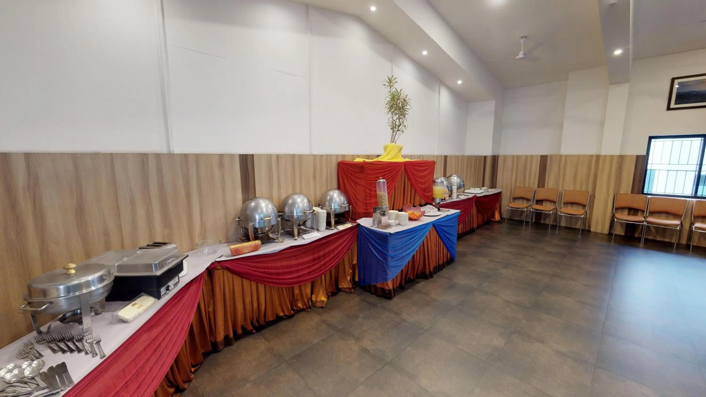 Food in Pai Vista, KR Road