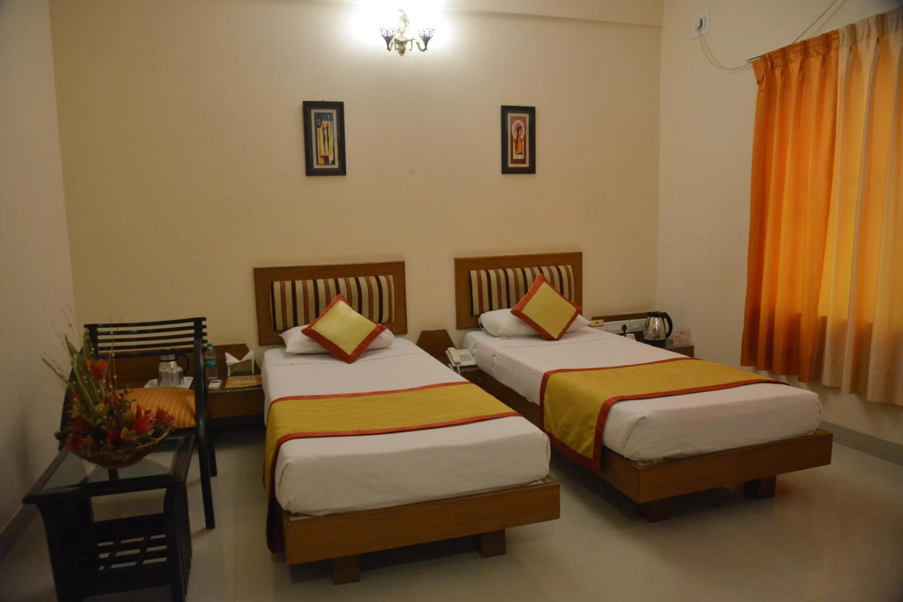 Bedroom, Bed in Pai Vista, KR Road