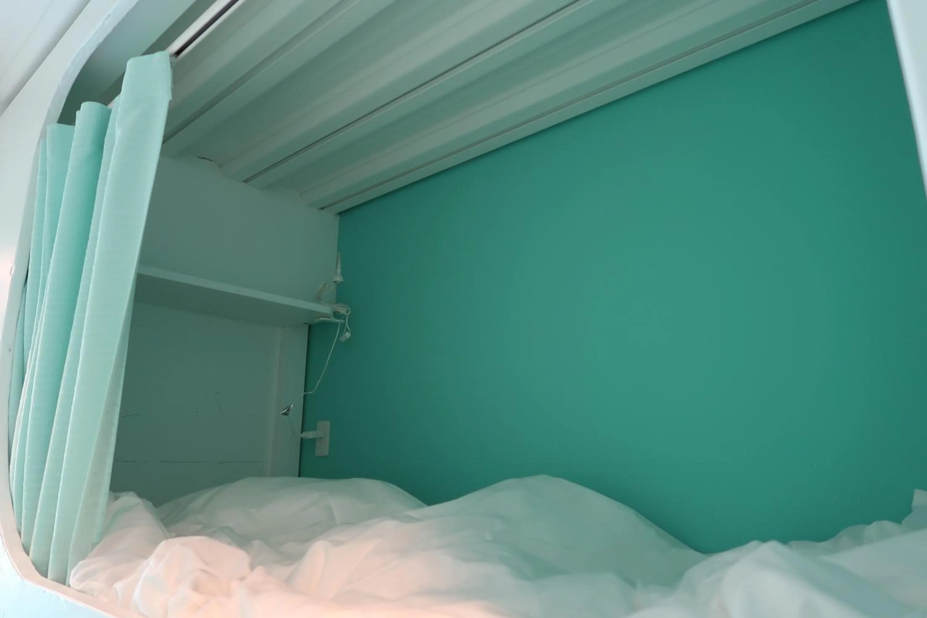 Photo of the whole room, Bed in Picnic Hostel Osaka