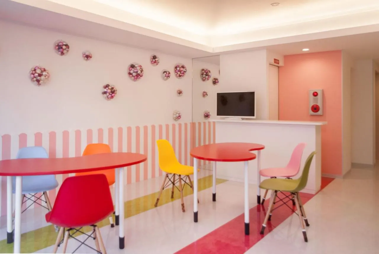 Decorative detail in Picnic Hostel Osaka