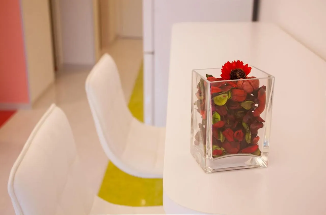 Communal lounge/ TV room in Picnic Hostel Osaka