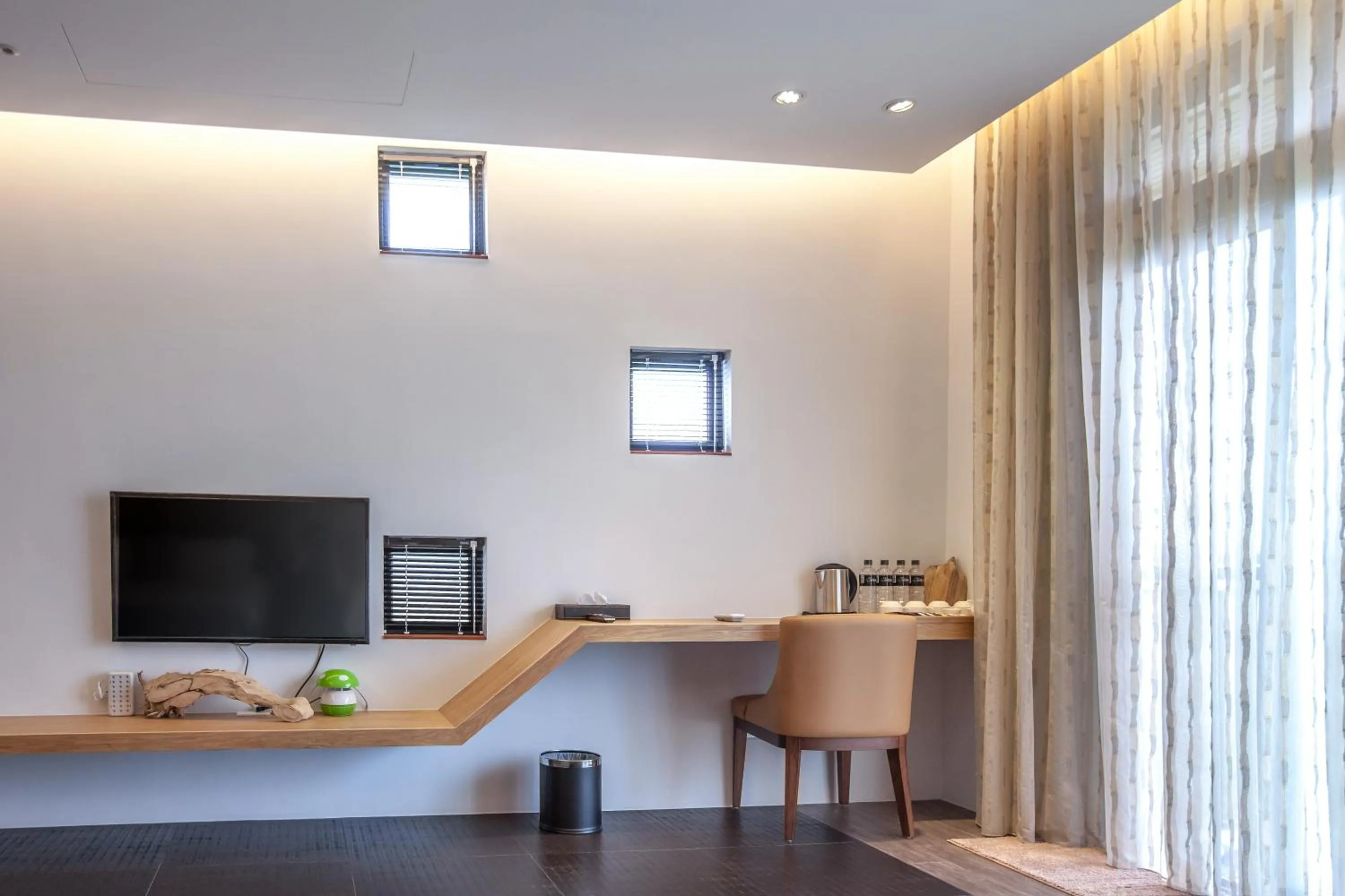 TV and multimedia in W Star