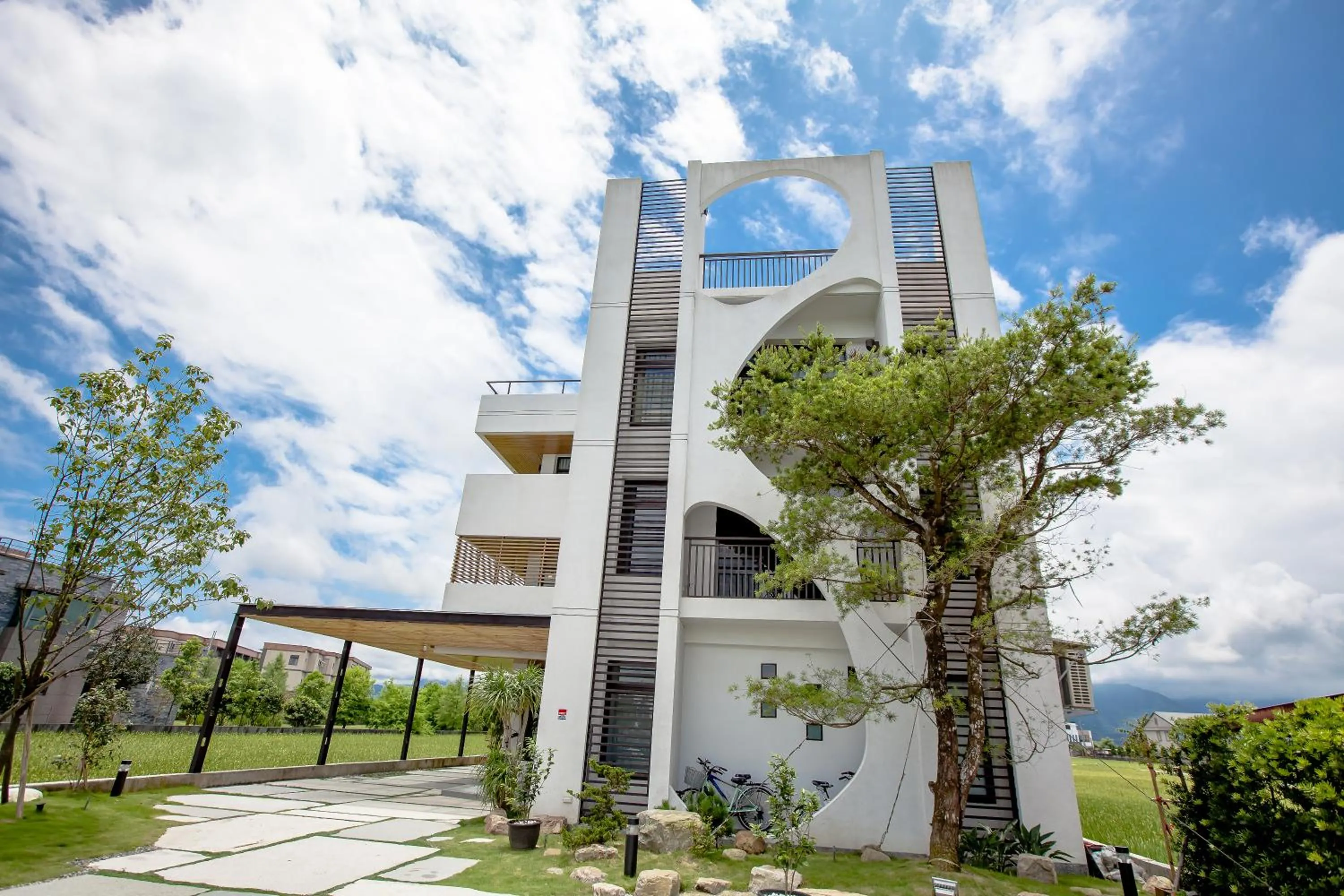 Property building in W Star