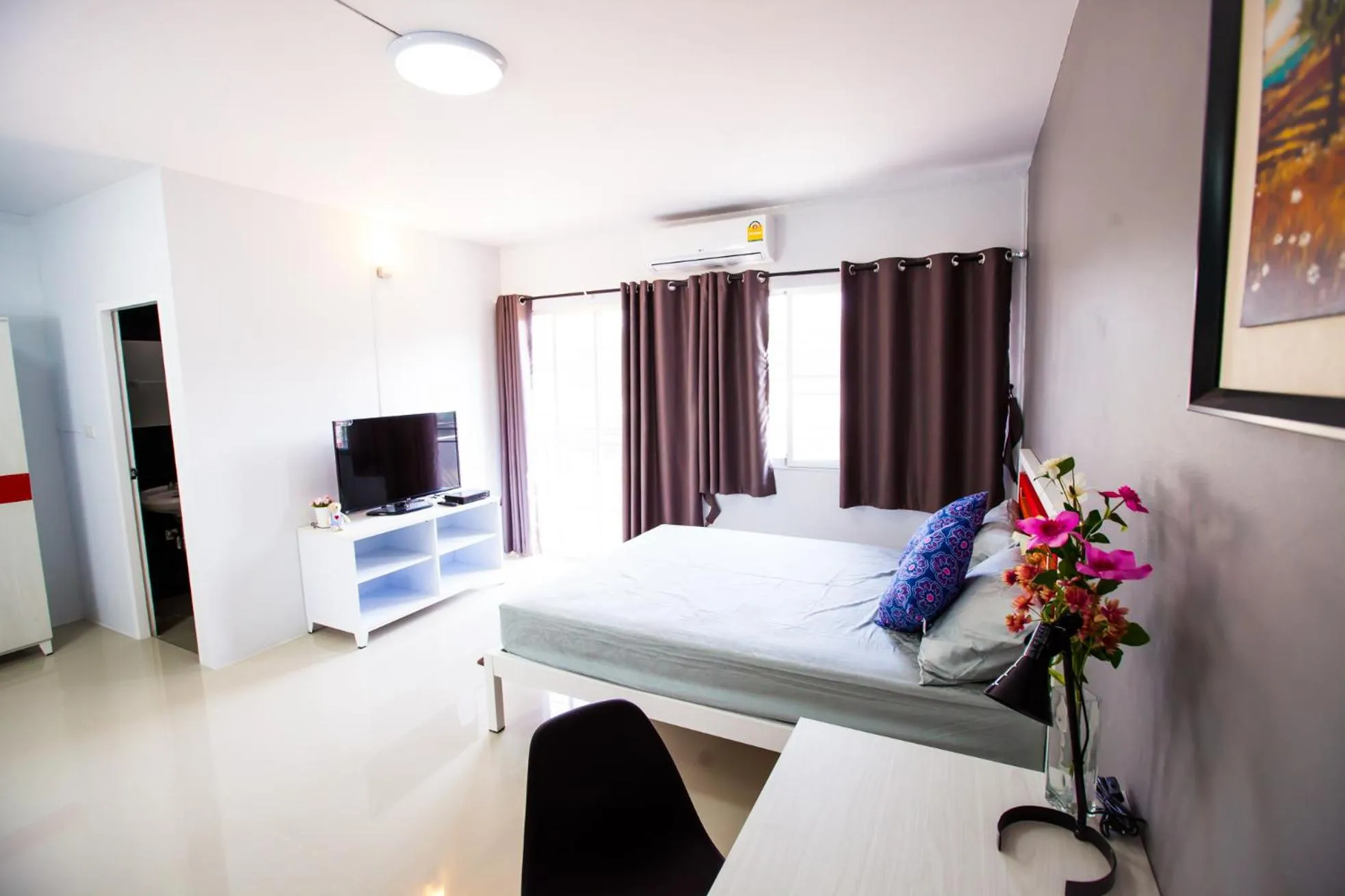 Bedroom in Room 9 Residence