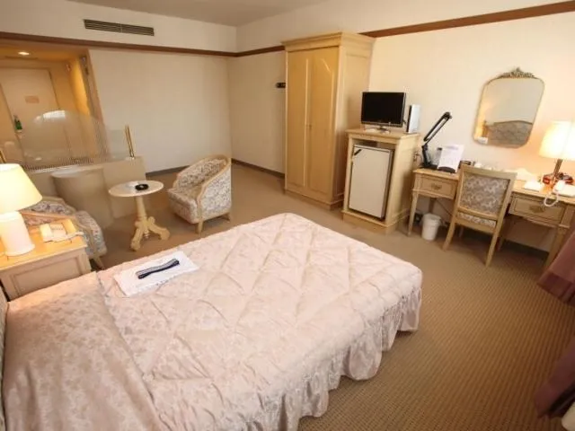 Bedroom, Bed in Nogami President Hotel