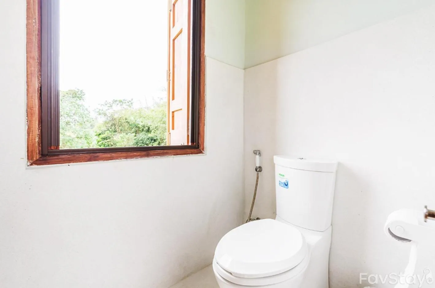 Bathroom in COOLLiving Farmhouse Organic