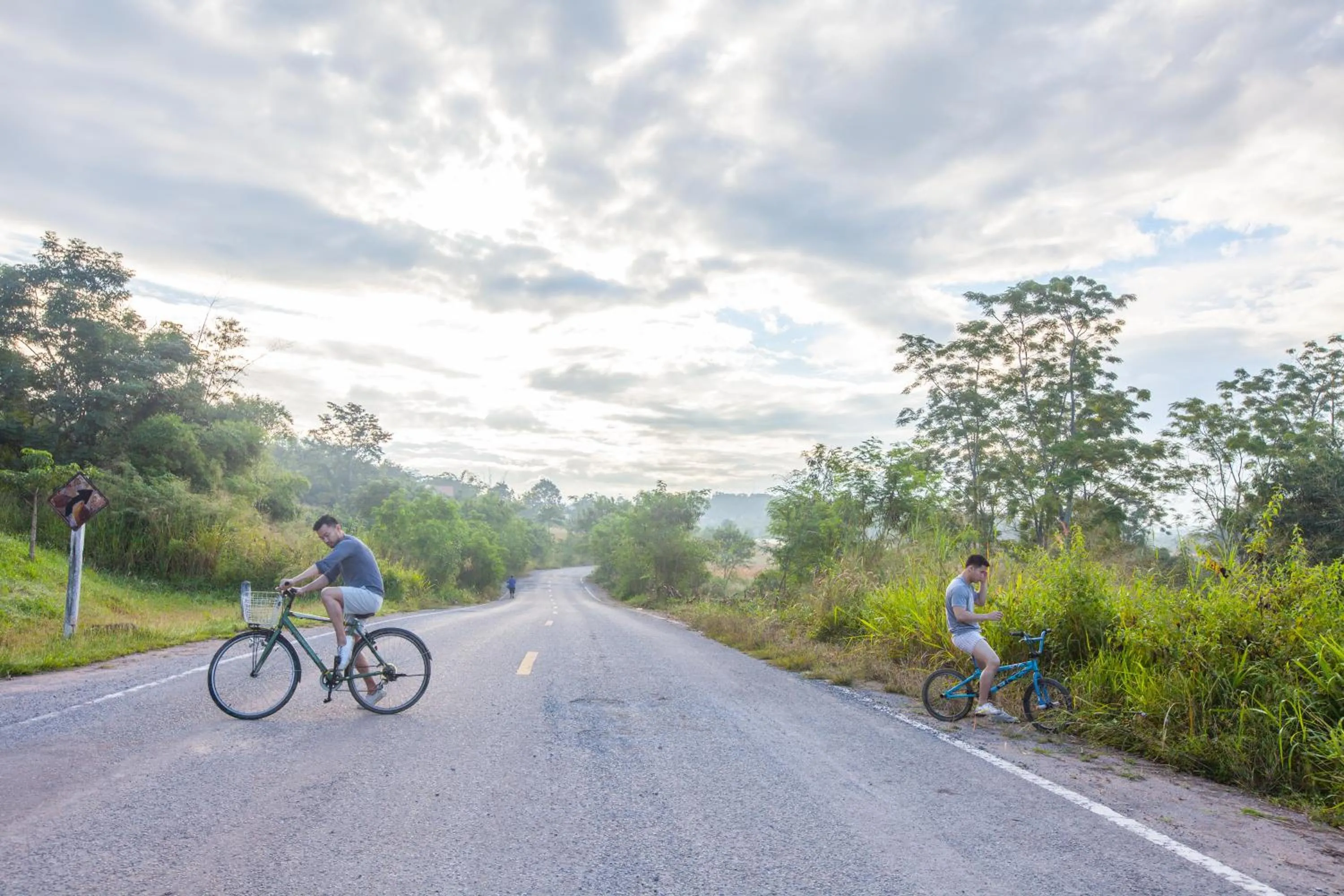 Cycling in COOLLiving Farmhouse Organic
