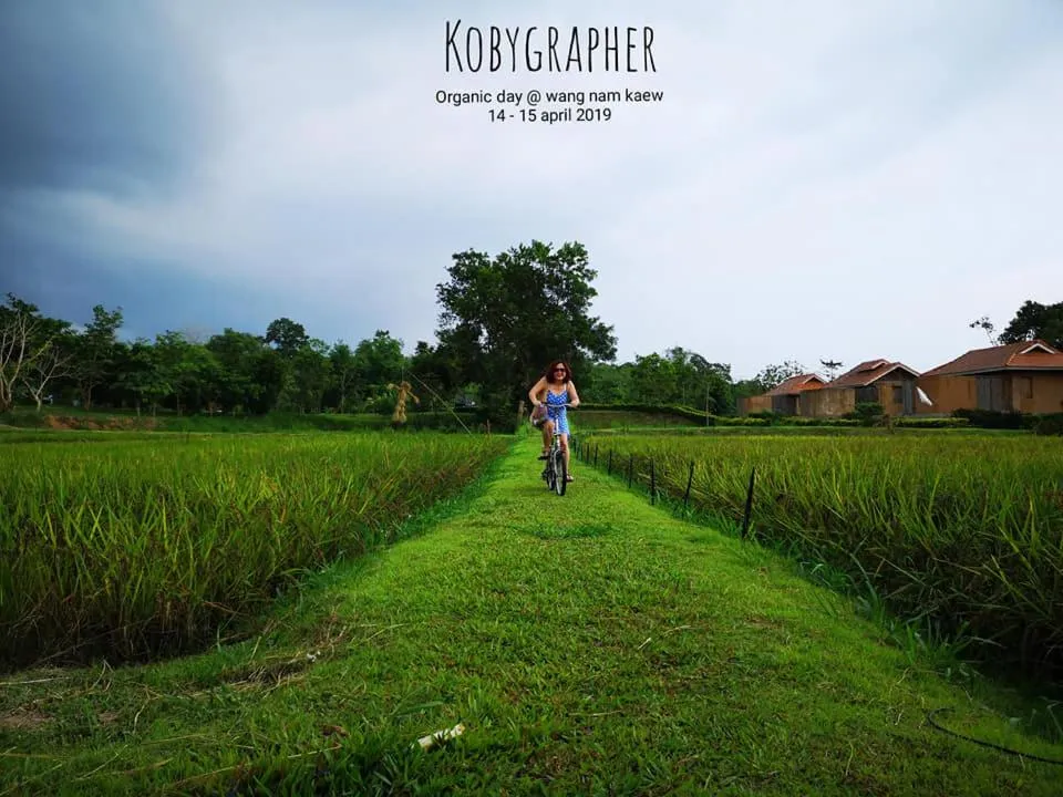 People in COOLLiving Farmhouse Organic