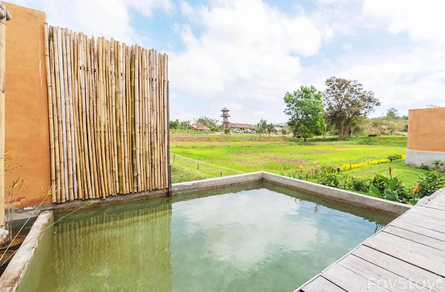 Patio in COOLLiving Farmhouse Organic